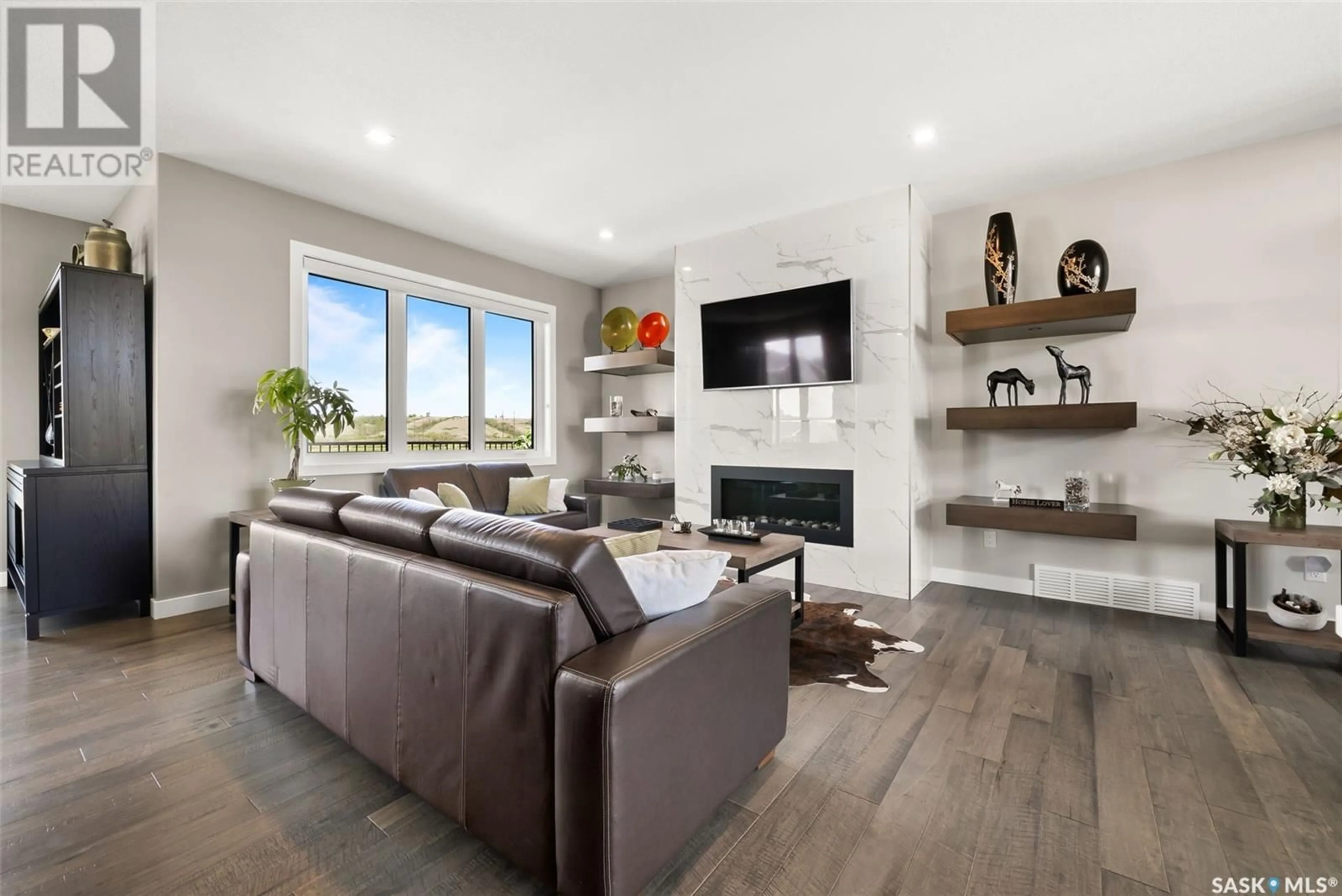 Living room with furniture, unknown for 130 PALOMINO DRIVE, Lumsden Saskatchewan S0G3C0
