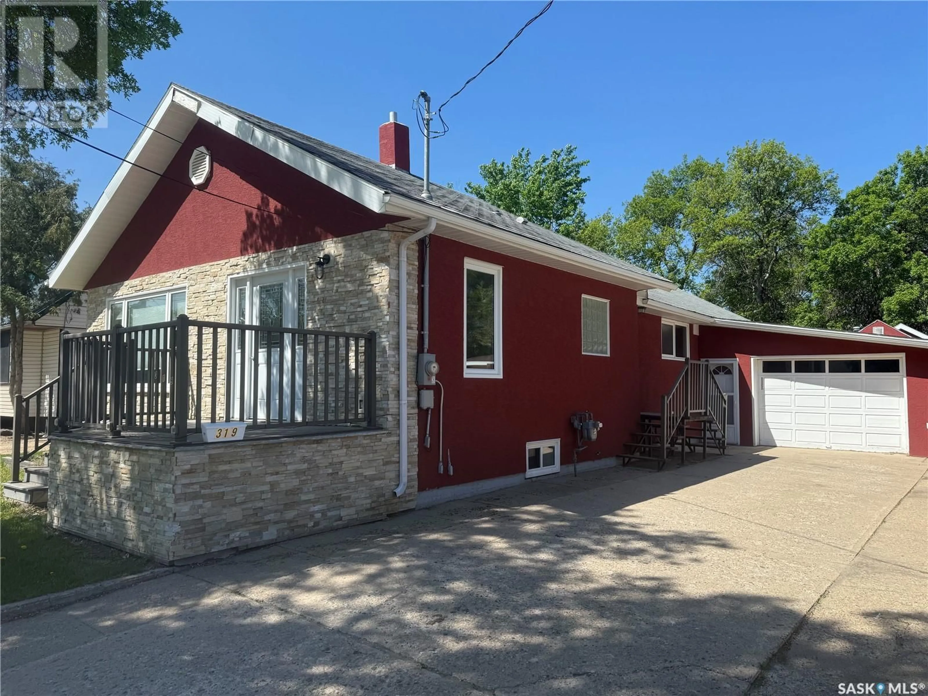 Unknown for 319 7TH STREET, Weyburn Saskatchewan S4H1C5
