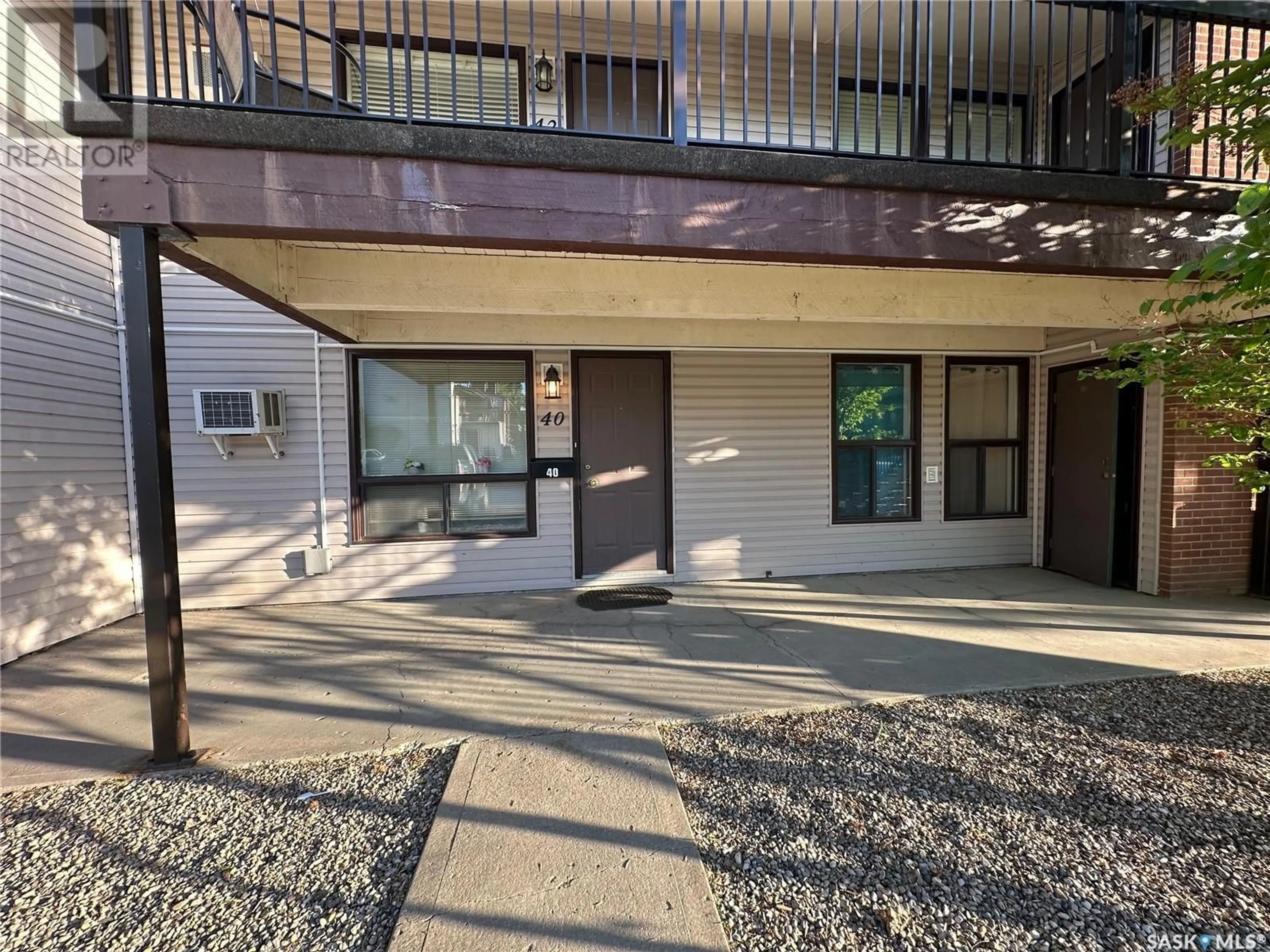 Unknown for 40 GORE PLACE, Regina Saskatchewan S4T7S4