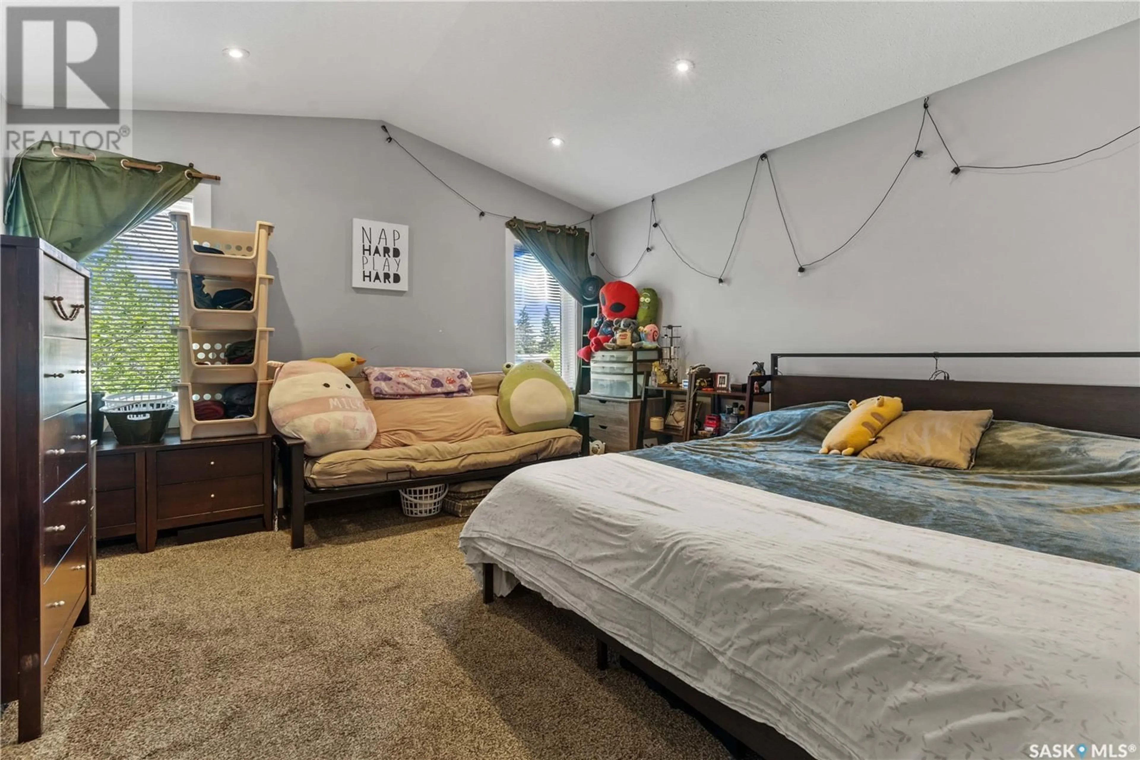 A pic of a room for 1545 LACON STREET, Regina Saskatchewan S4N1Z3