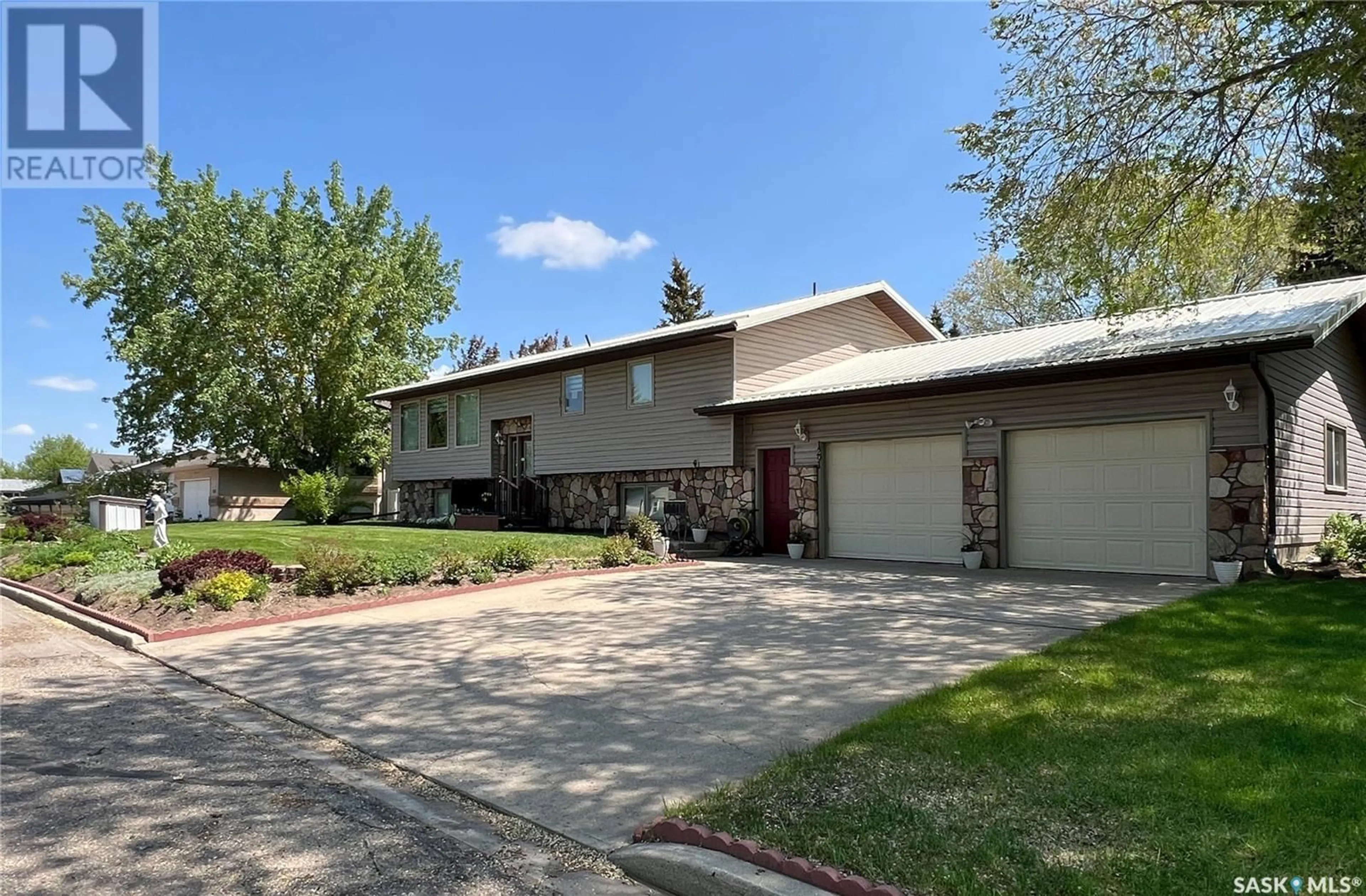Unknown for 1291 VETERANS AVENUE, Estevan Saskatchewan S4A1Z8