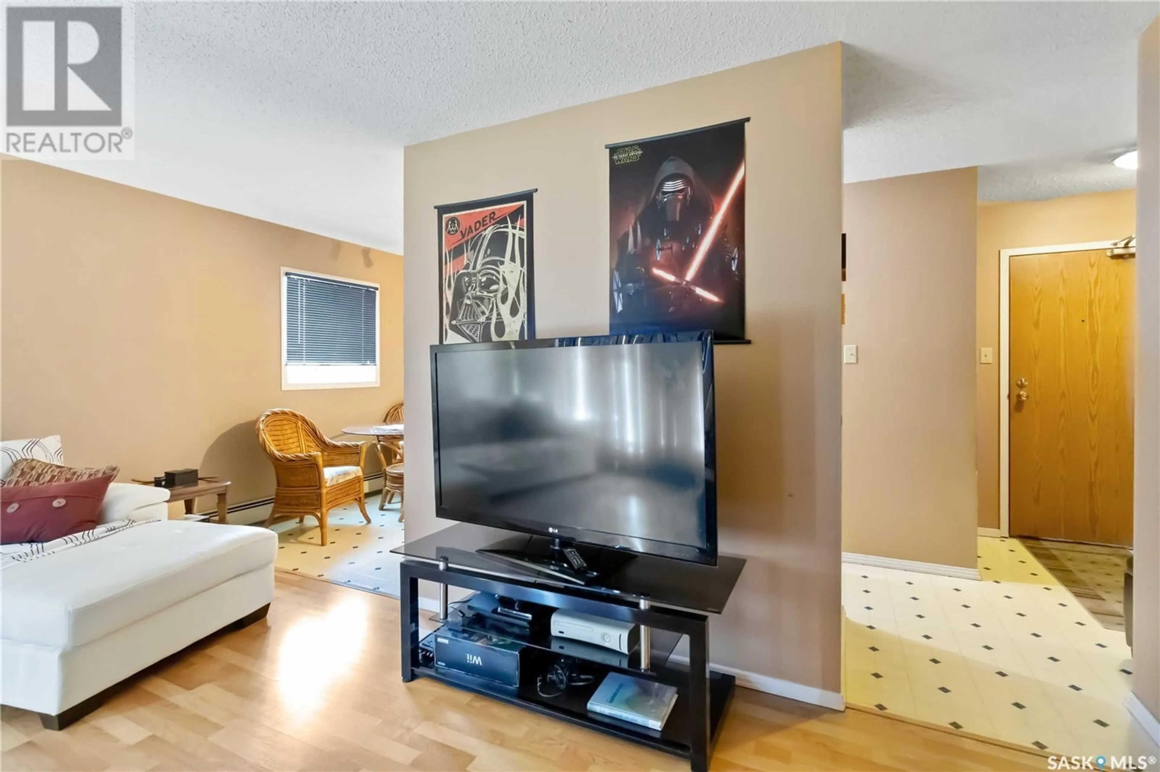 Home theater for 833 - 207 WOLLASTON CRESCENT, Saskatoon Saskatchewan S7J4G1