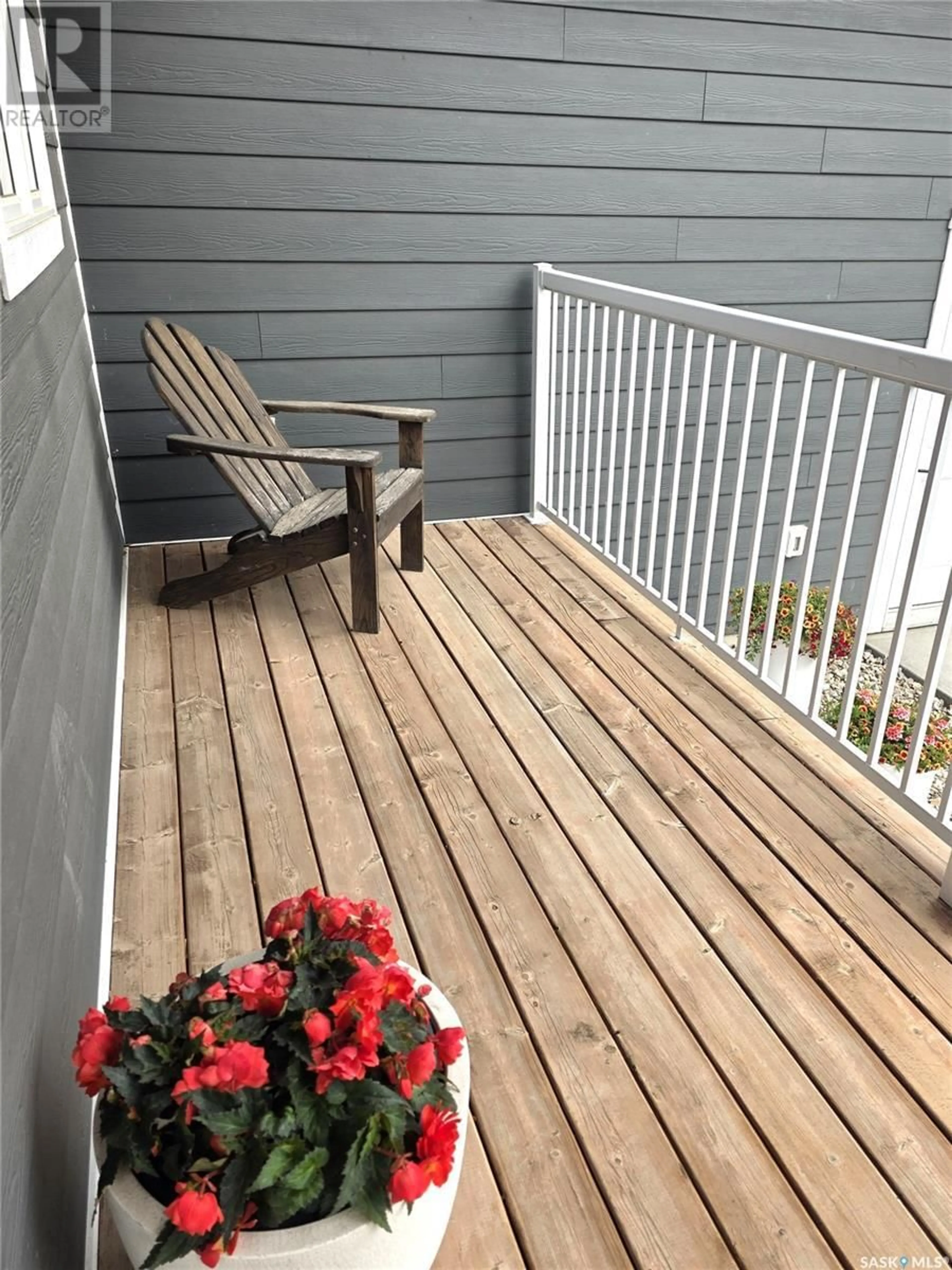 Patio, unknown for 810 CONQUEST AVENUE, Outlook Saskatchewan S0L2N0