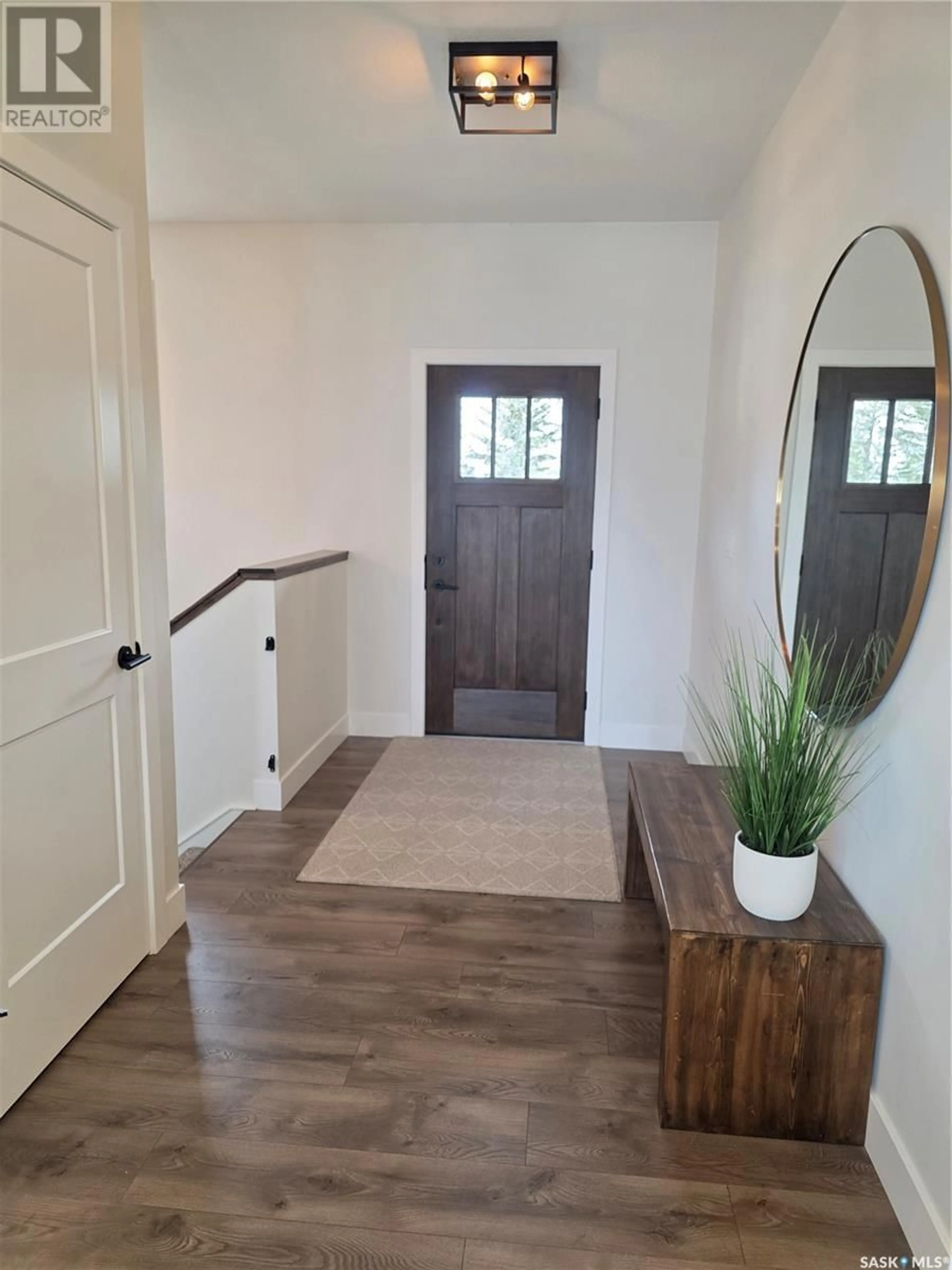 Indoor entryway for 810 CONQUEST AVENUE, Outlook Saskatchewan S0L2N0
