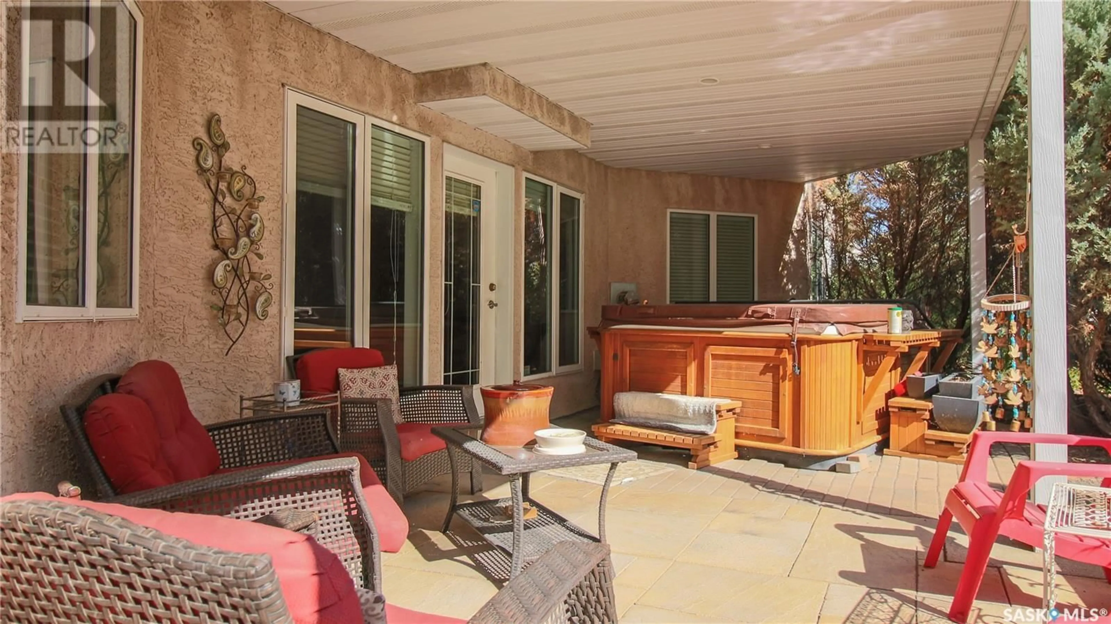 Patio, street for 22 LOTT ROAD, White City Saskatchewan S4L5B1