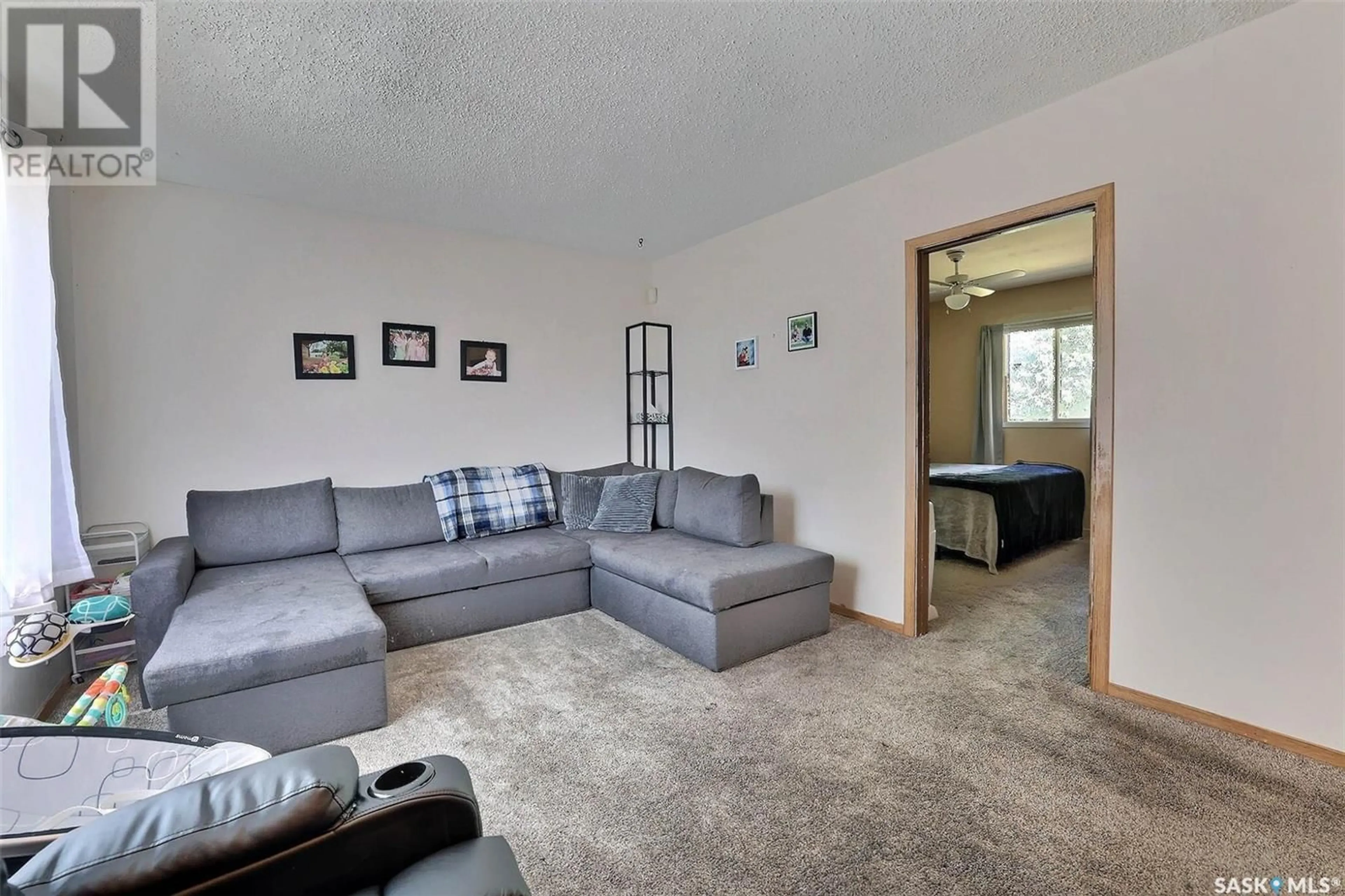 Living room with furniture, unknown for 1825 LACON STREET, Regina Saskatchewan S4N1Z9