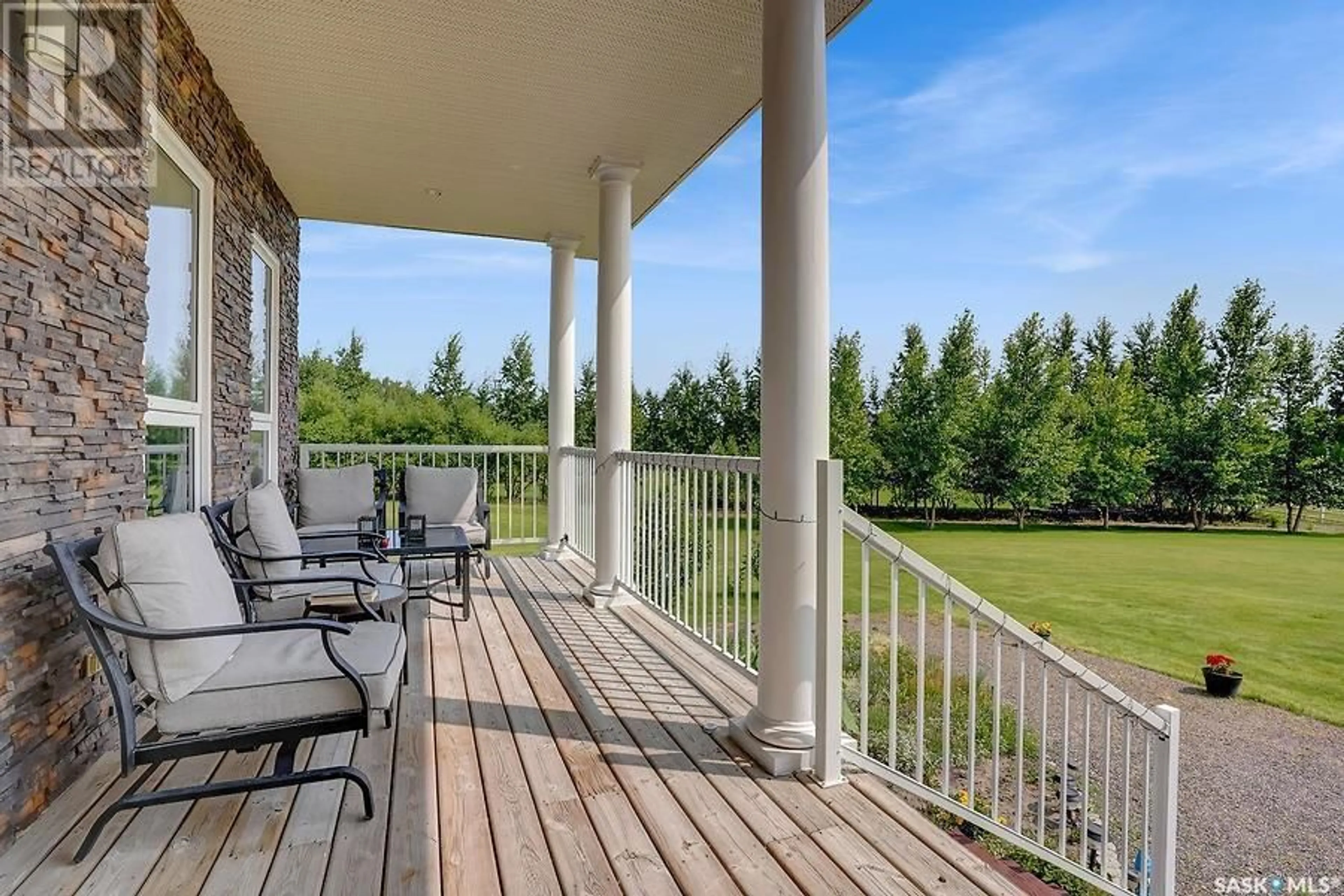 Patio, water/lake/river/ocean view for 280 HANLEY CRESCENT, Edenwold Rm No. 158 Saskatchewan S4L5B1