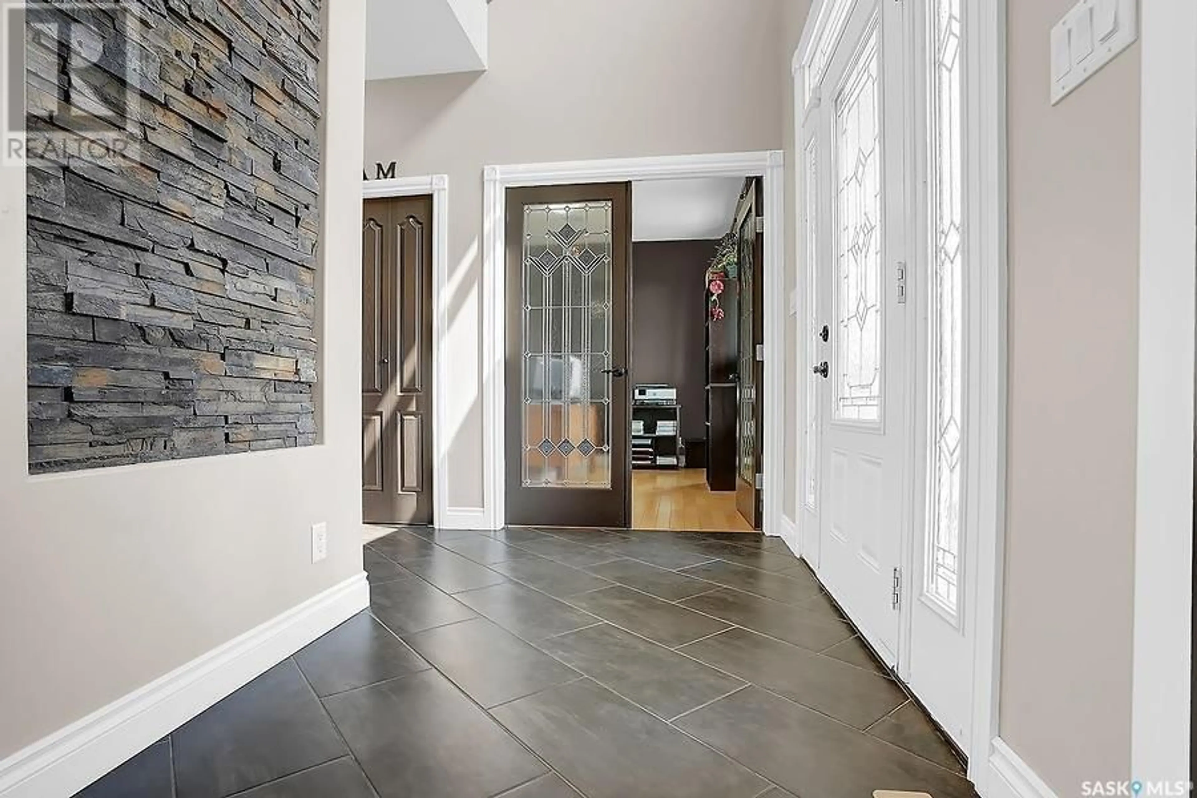 Indoor entryway for 280 HANLEY CRESCENT, Edenwold Rm No. 158 Saskatchewan S4L5B1