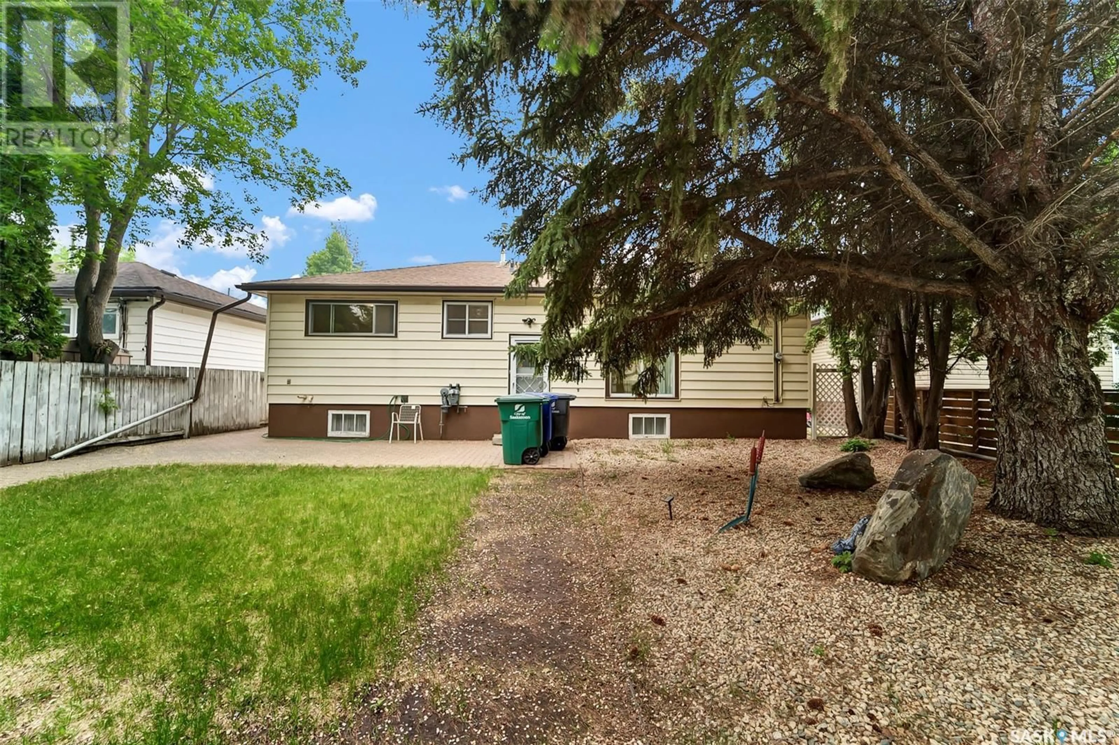 Unknown for 425 ELM STREET E, Saskatoon Saskatchewan S7J0H2