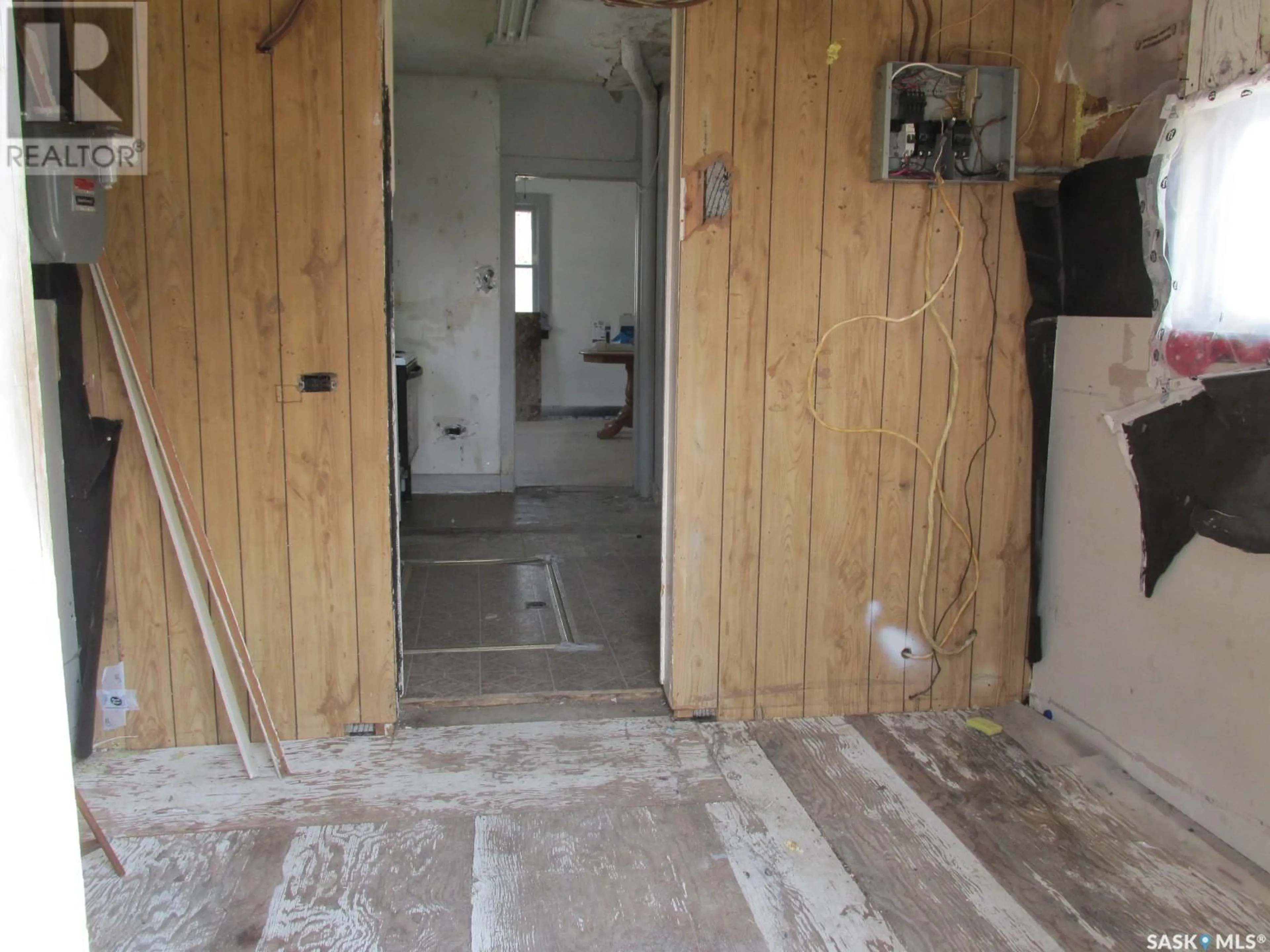 A pic of a room for 710 9TH AVENUE, Nipawin Saskatchewan S0E1E0