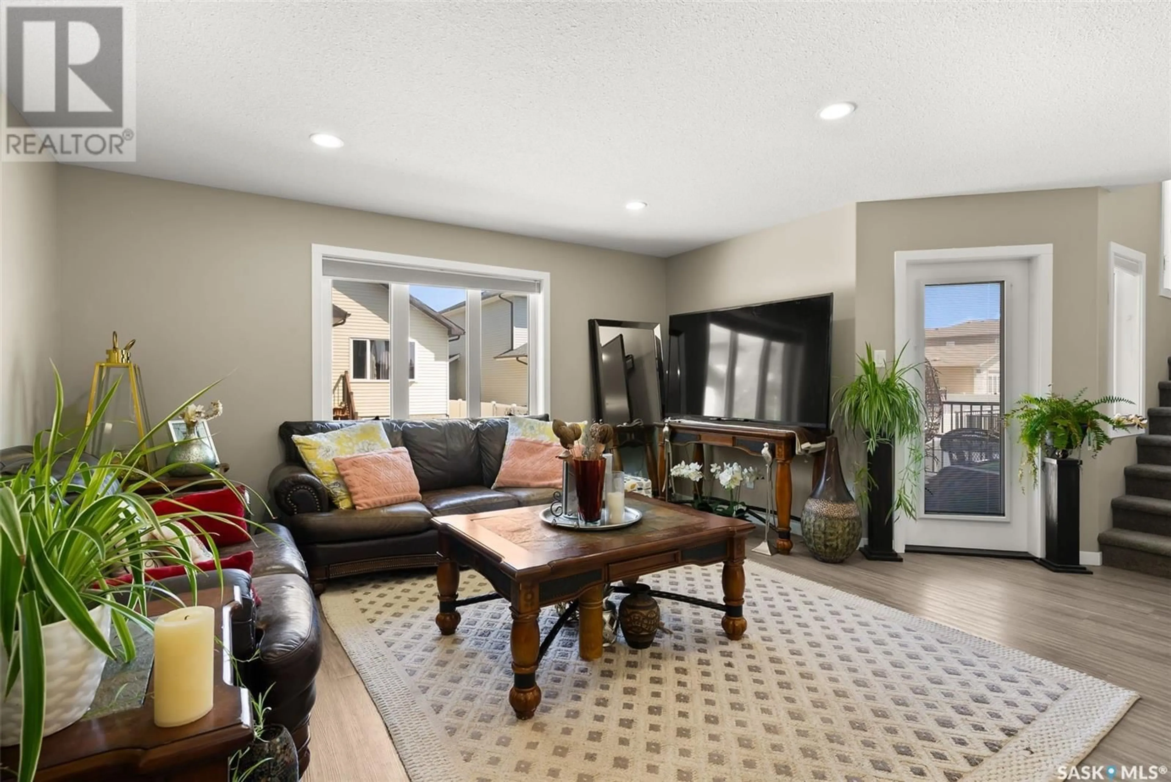 Living room with furniture, unknown for 4235 WAKELING STREET, Regina Saskatchewan S4W0L7