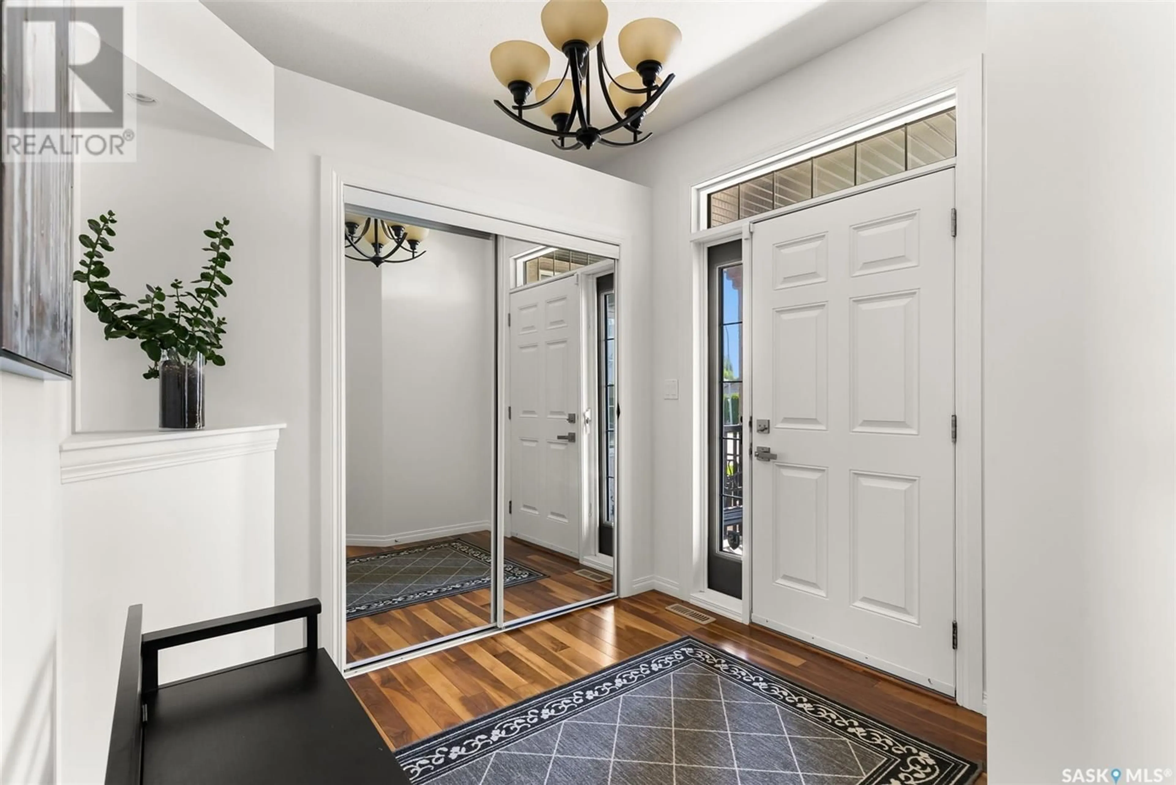 Indoor entryway for 28 FAIRWAY CRESCENT, White City Saskatchewan S4L0A7