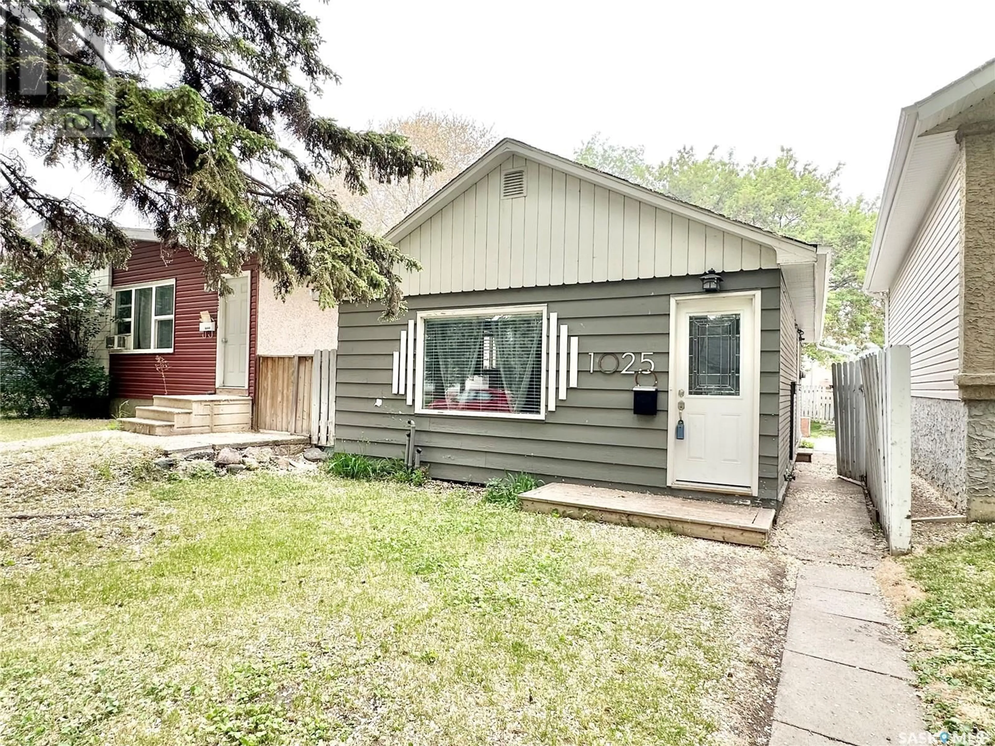 Unknown for 1025 7TH STREET, Saskatoon Saskatchewan S7H0Y7