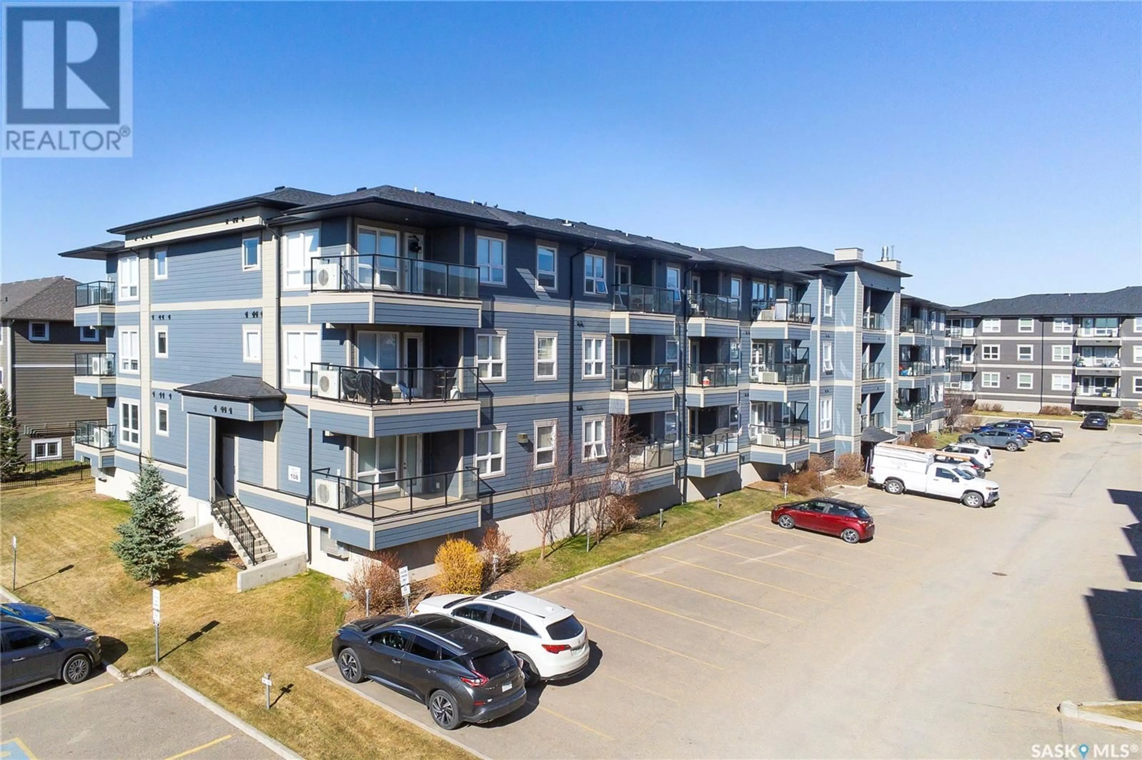 A pic from outside/outdoor area/front of a property/back of a property/a pic from drone, building for 4215 108 WILLIS CRESCENT, Saskatoon Saskatchewan S7T0W8