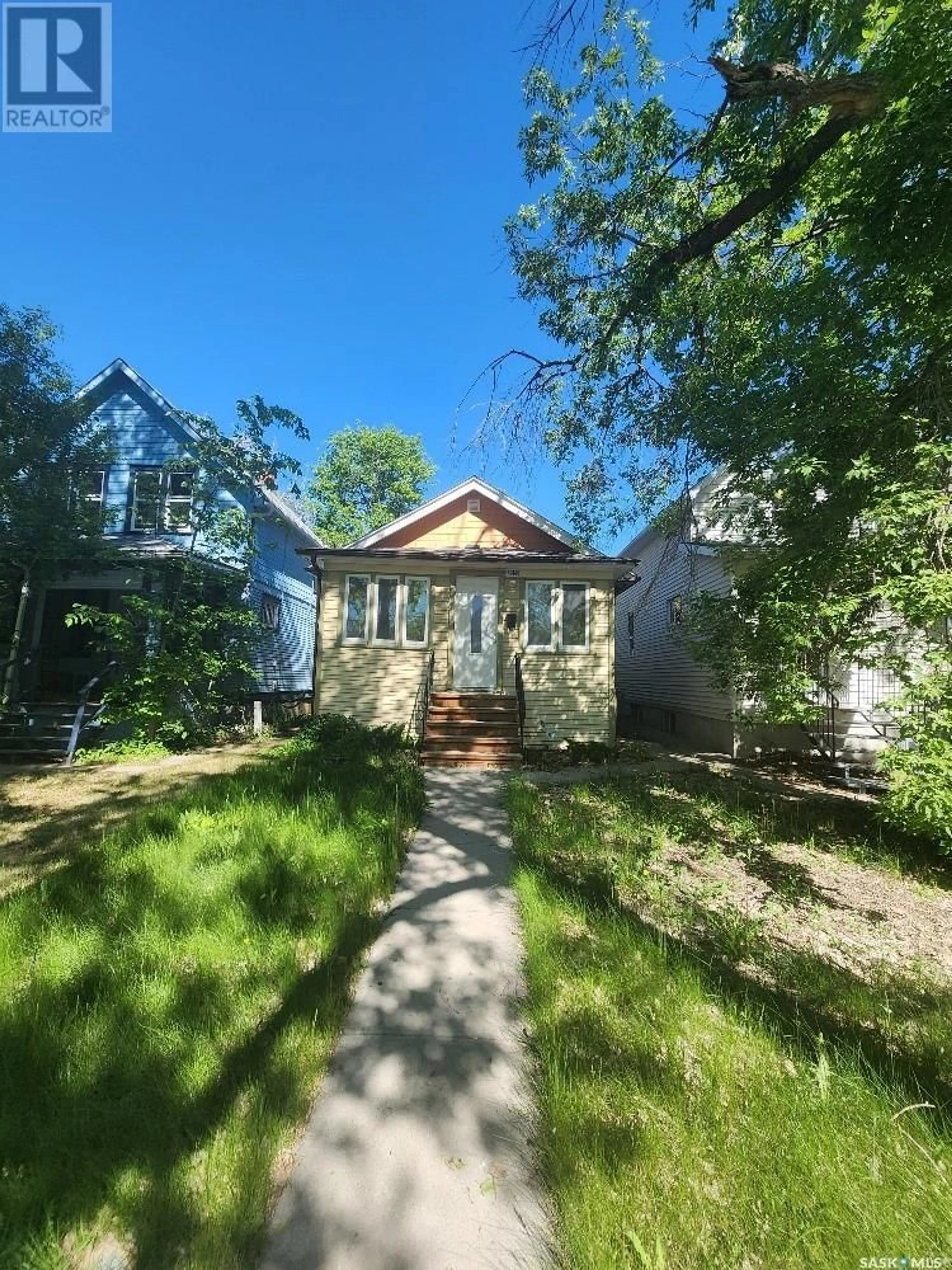 Unknown for 2053 WALLACE STREET, Regina Saskatchewan S4N4A3