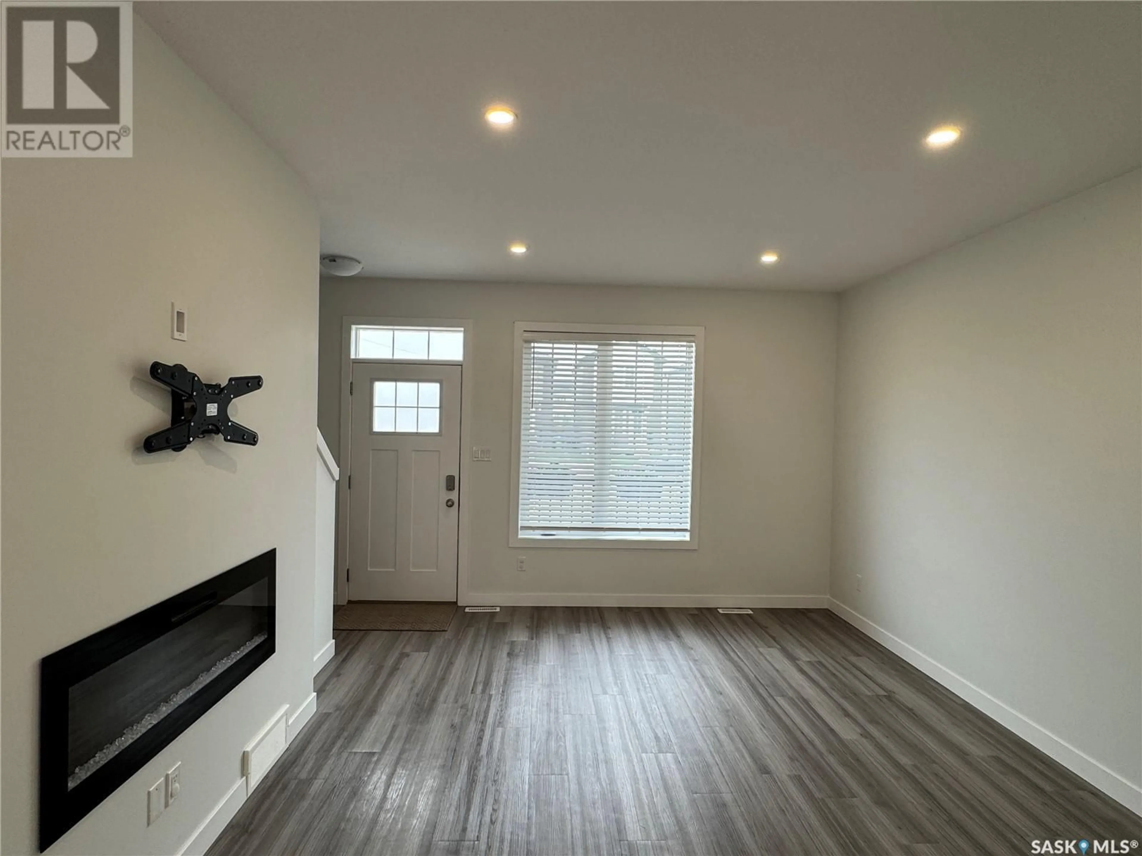 A pic of a room for 1700 WEST MARKET STREET, Regina Saskatchewan S4Y0G3