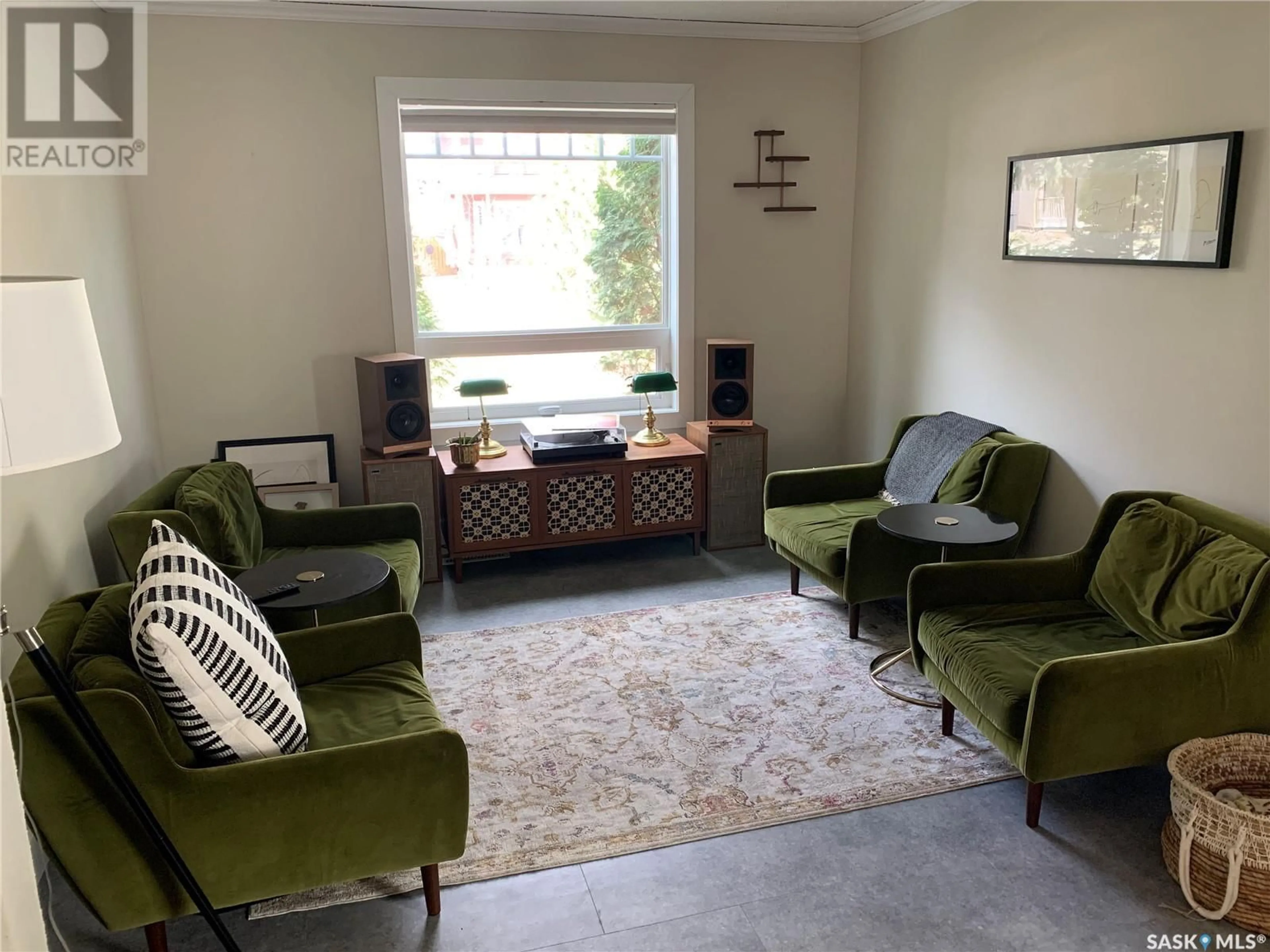 Living room with furniture, unknown for 320 9TH STREET, Saskatoon Saskatchewan S7N0A6