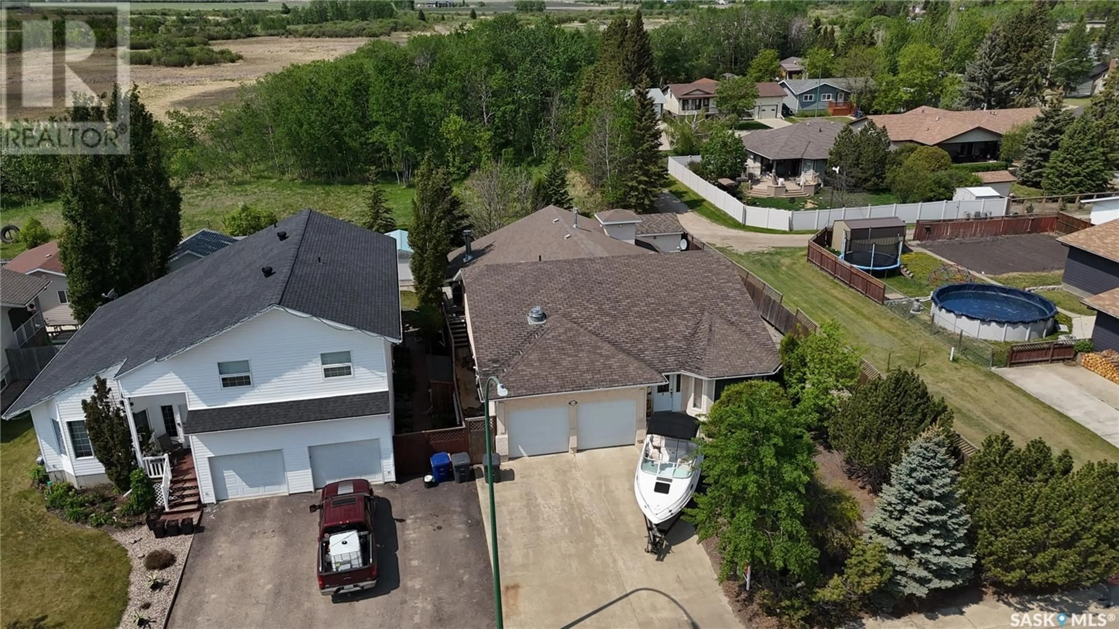 A pic from outside/outdoor area/front of a property/back of a property/a pic from drone, street for 616 3RD STREET, Spiritwood Saskatchewan S0J2M0