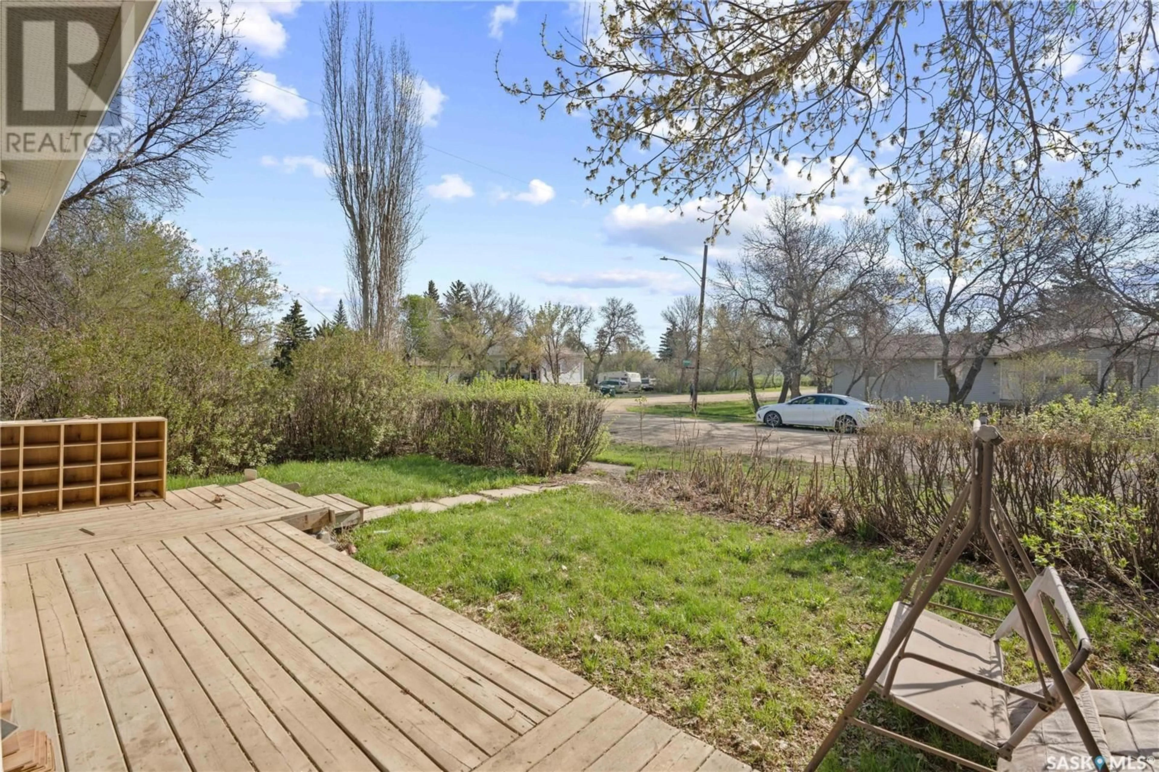 Patio, water/lake/river/ocean view for 200 BRUNSWICK STREET, Pense Saskatchewan S0G3W0