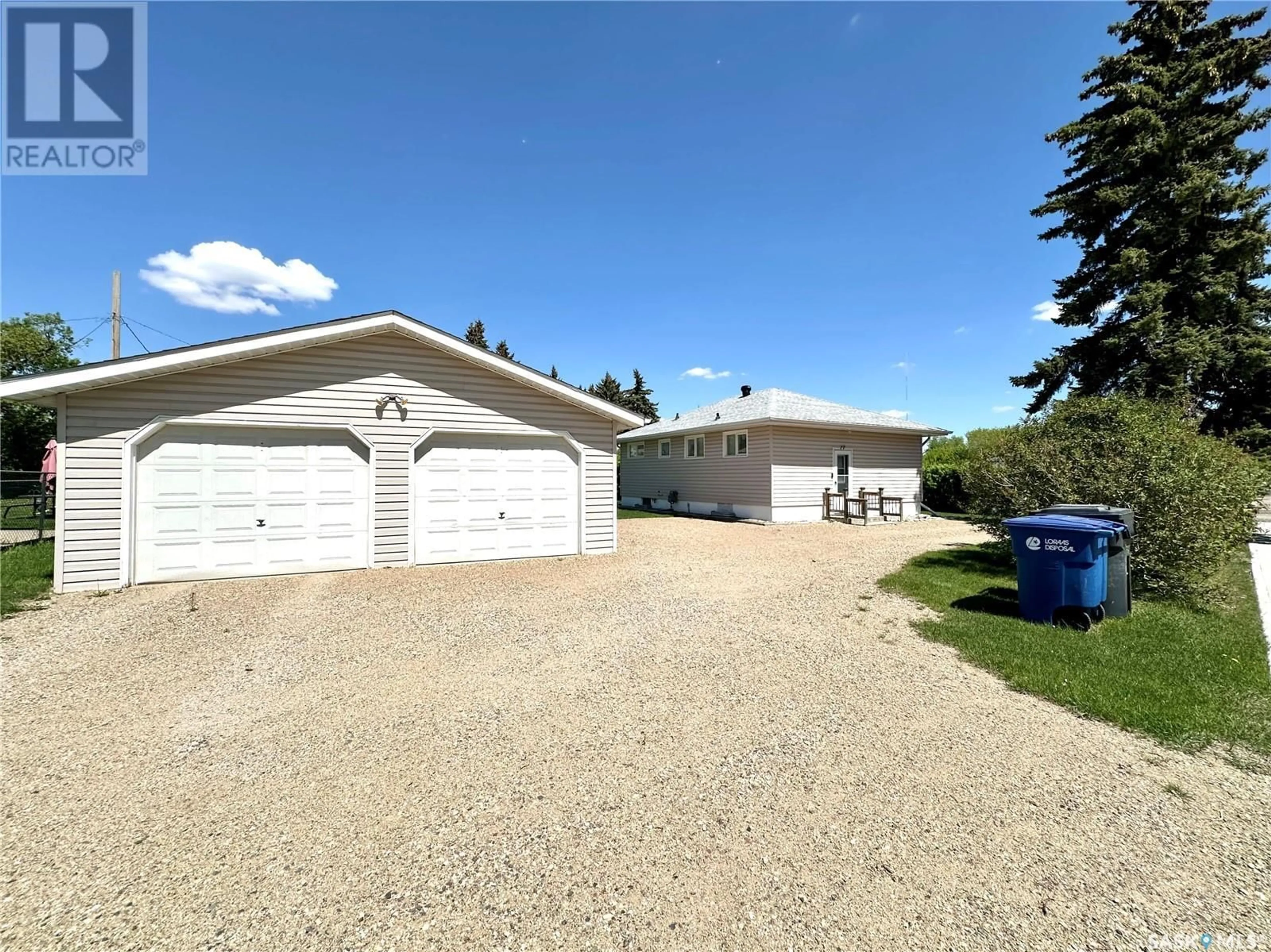 A pic from outside/outdoor area/front of a property/back of a property/a pic from drone, street for 17 NORTH PACIFIC AVENUE, Qu'Appelle Saskatchewan S0G4A0