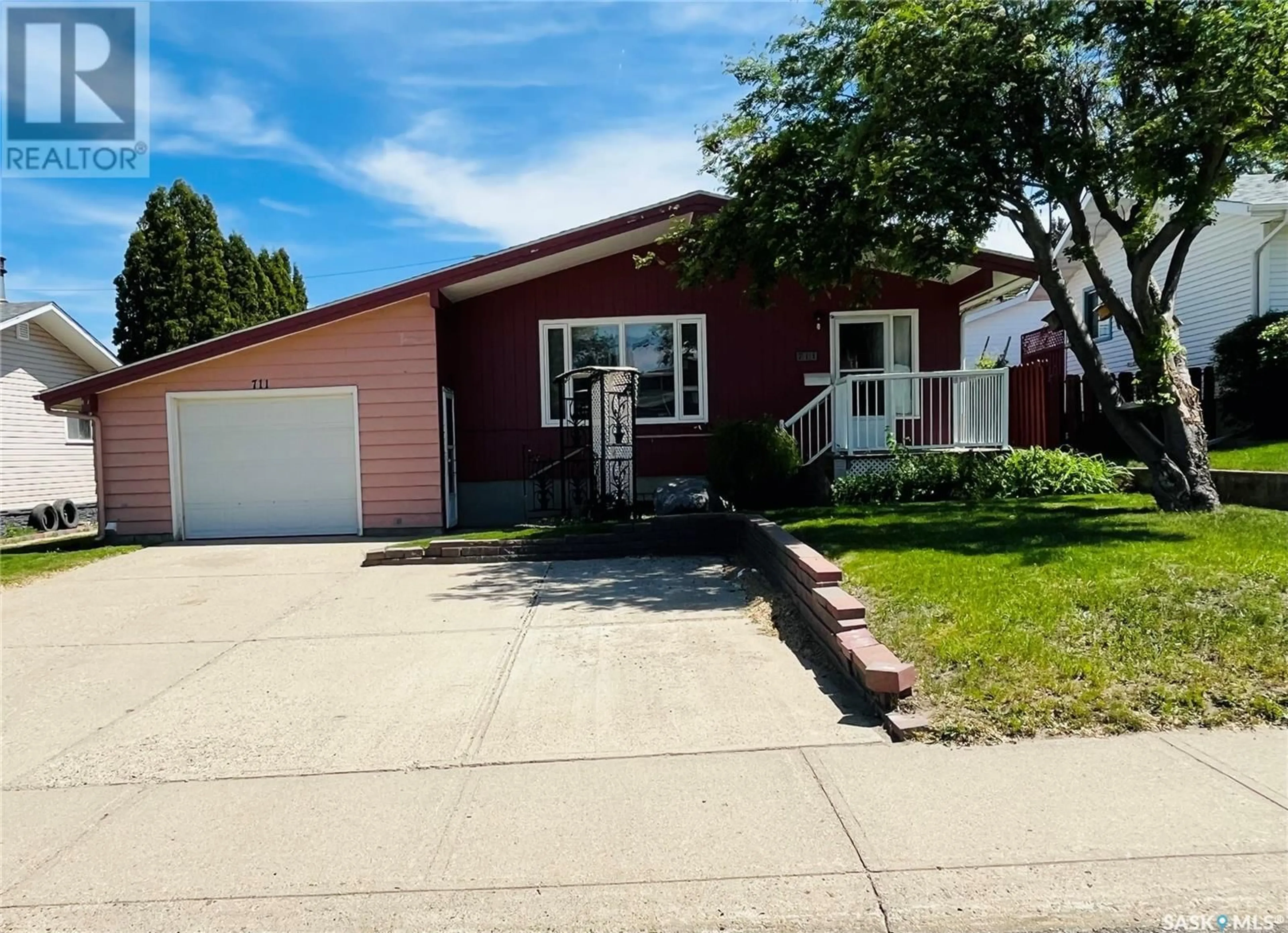 Unknown for 711 CENTRAL AVENUE, Swift Current Saskatchewan S9H3G7