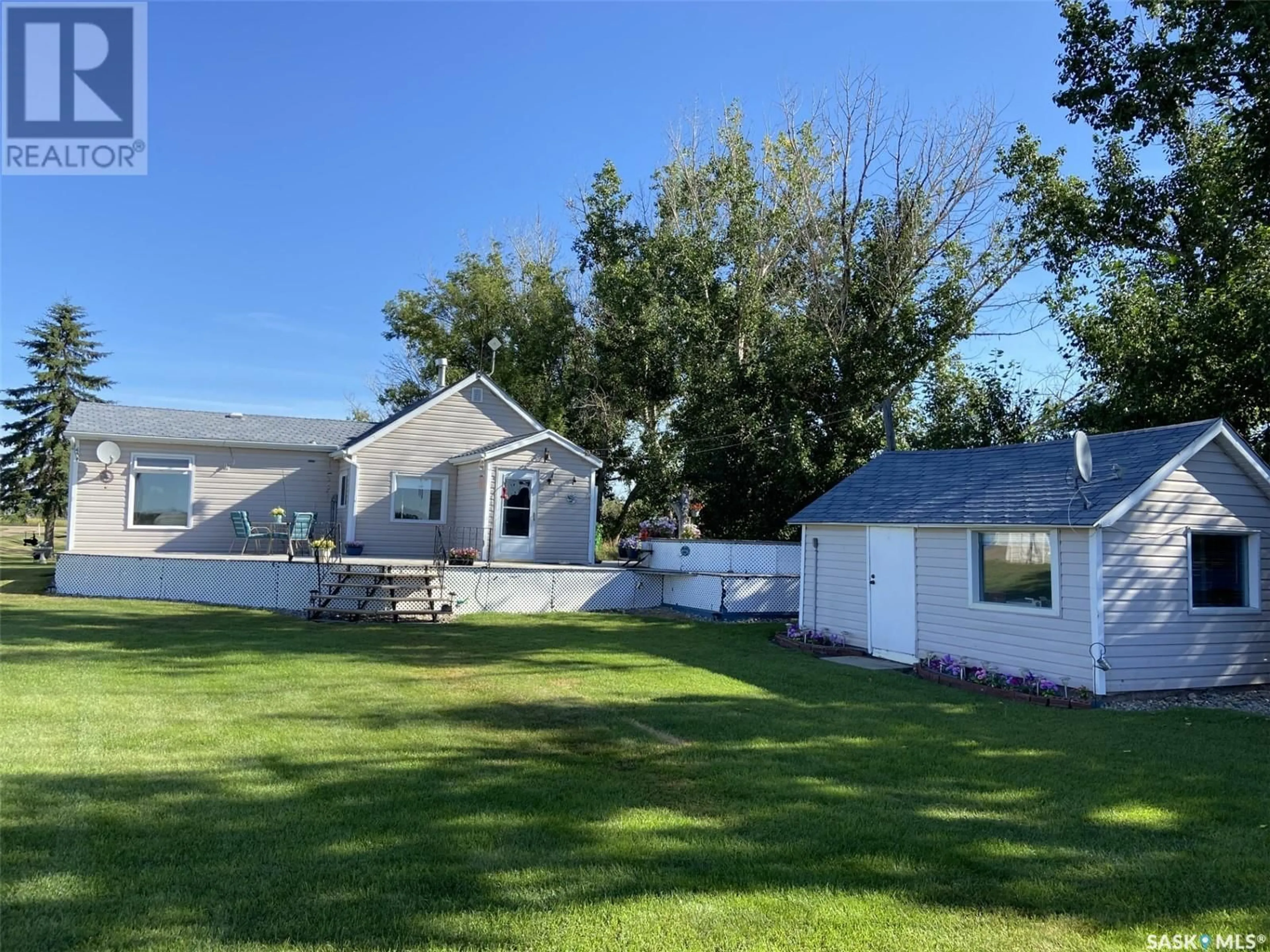 A pic from outside/outdoor area/front of a property/back of a property/a pic from drone, unknown for PEROGY ACRES, Hague Saskatchewan S0K1X0
