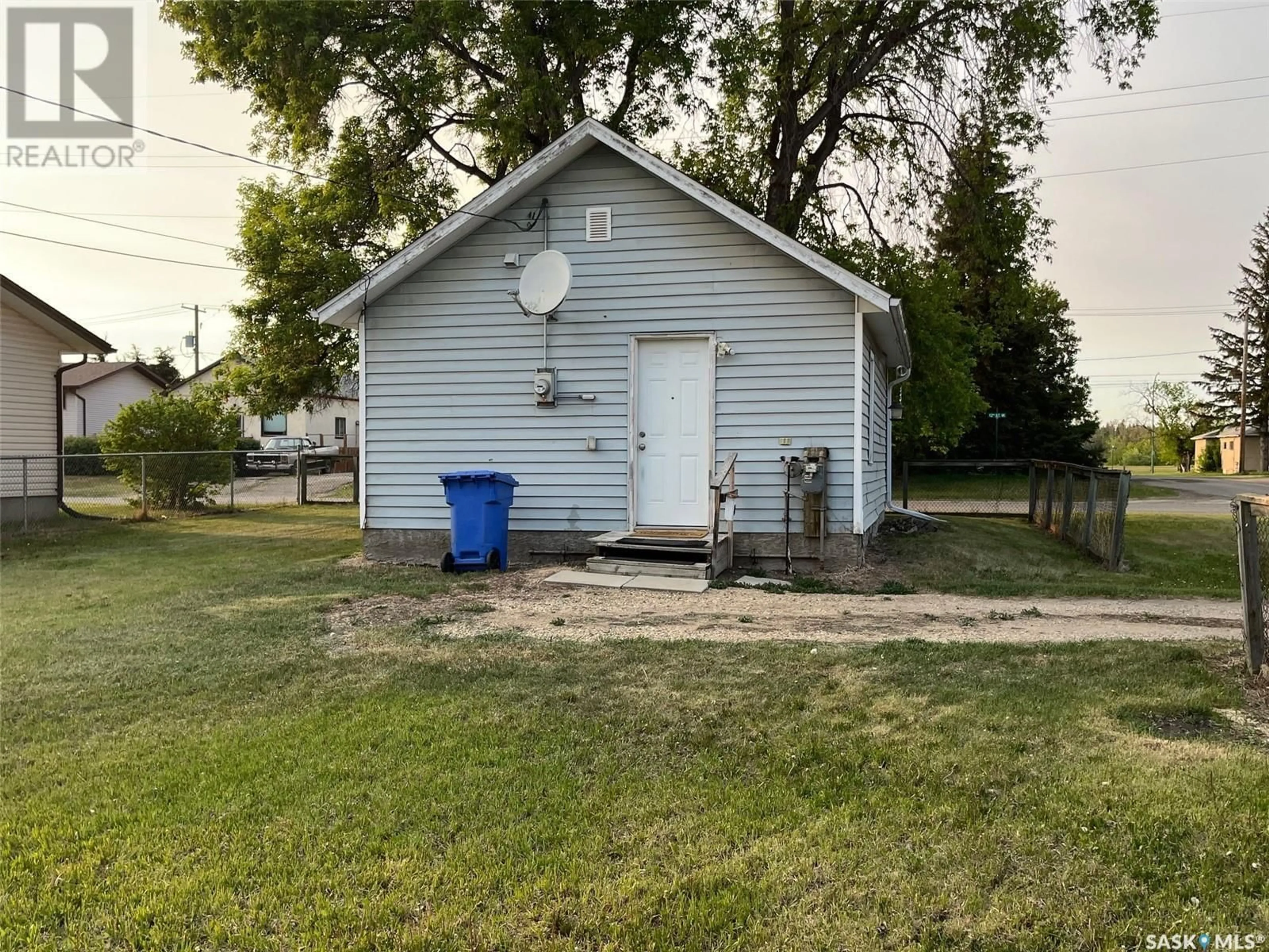 Shed for 1101 12TH STREET, Prince Albert Saskatchewan S6V3E3