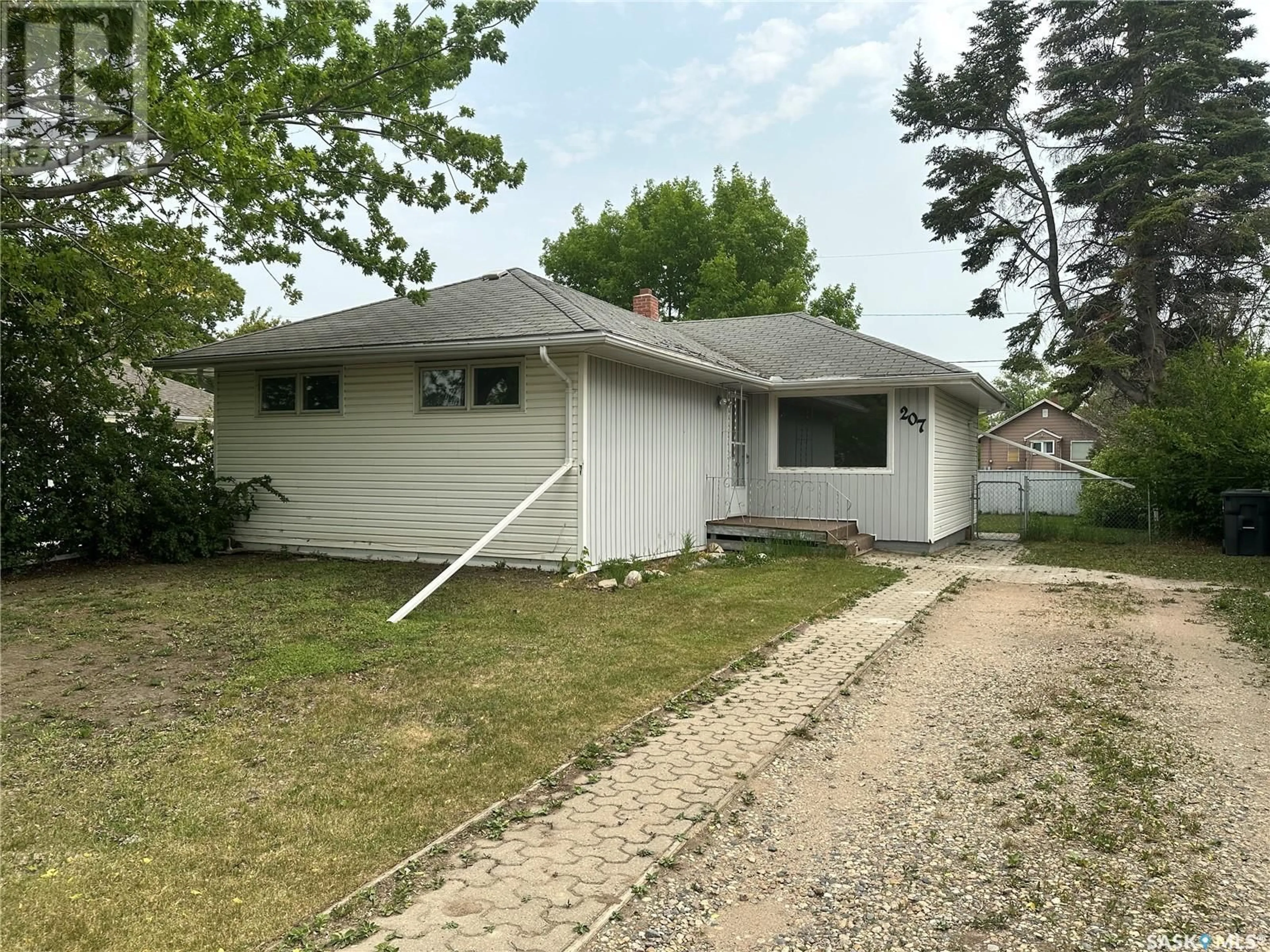 Unknown for 207 2ND STREET, Wynyard Saskatchewan S0A4T0