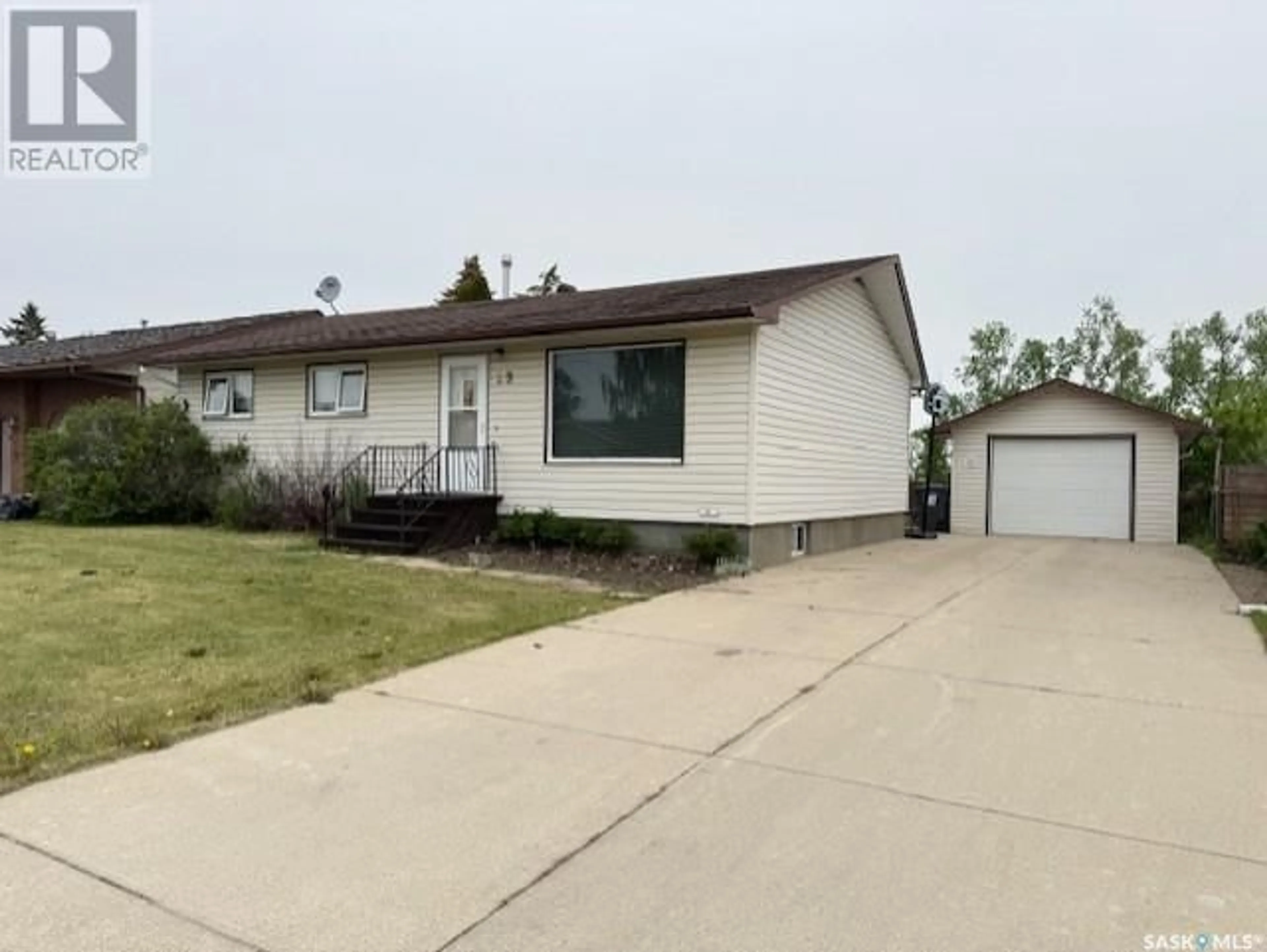 Unknown for 29 JUBILEE CRESCENT, Melville Saskatchewan S0A2P0