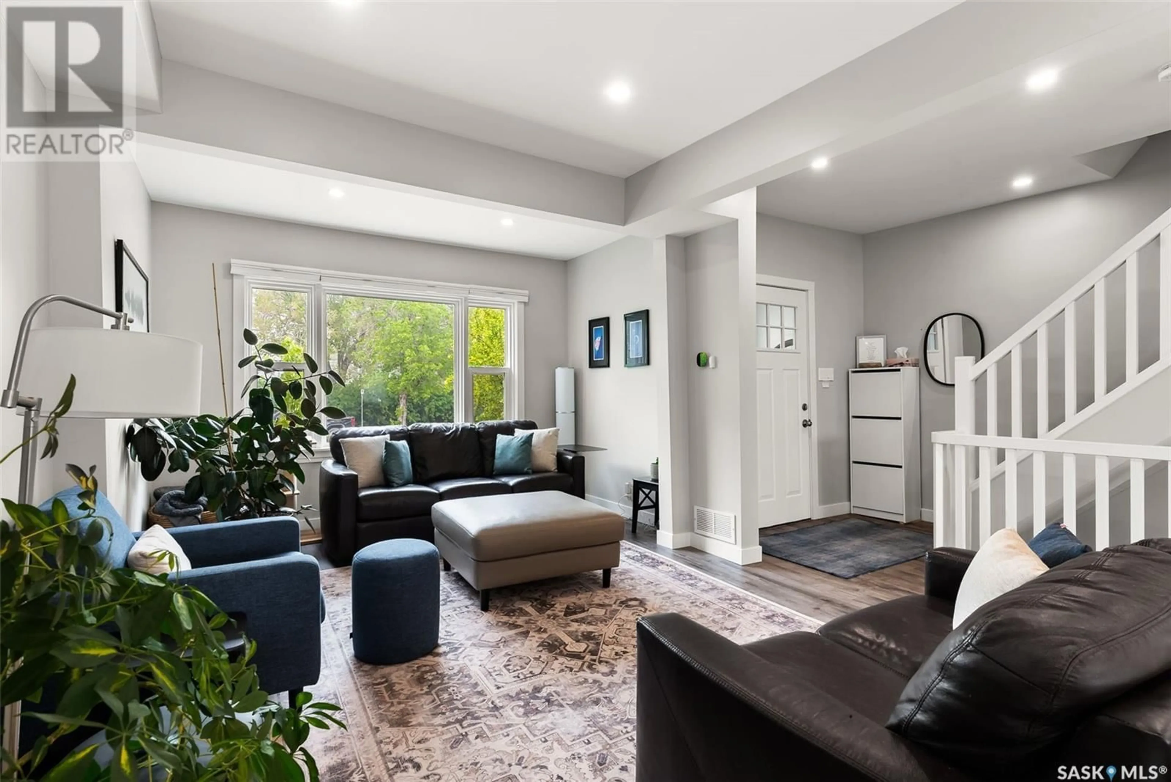 Living room with furniture, unknown for 3809 VICTORIA AVENUE, Regina Saskatchewan S4T1M6