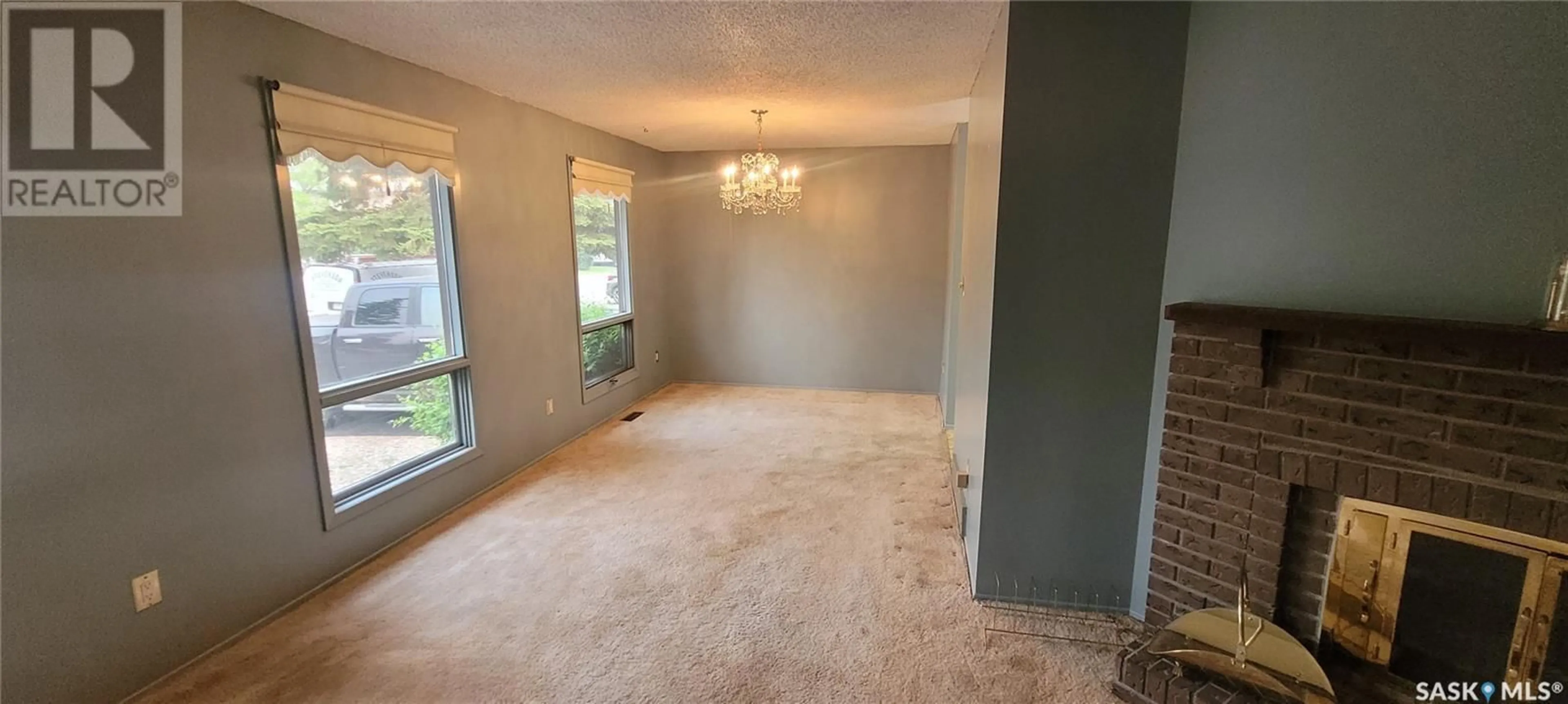 A pic of a room for 730 DOLAN STREET, Regina Saskatchewan S4X1Z6
