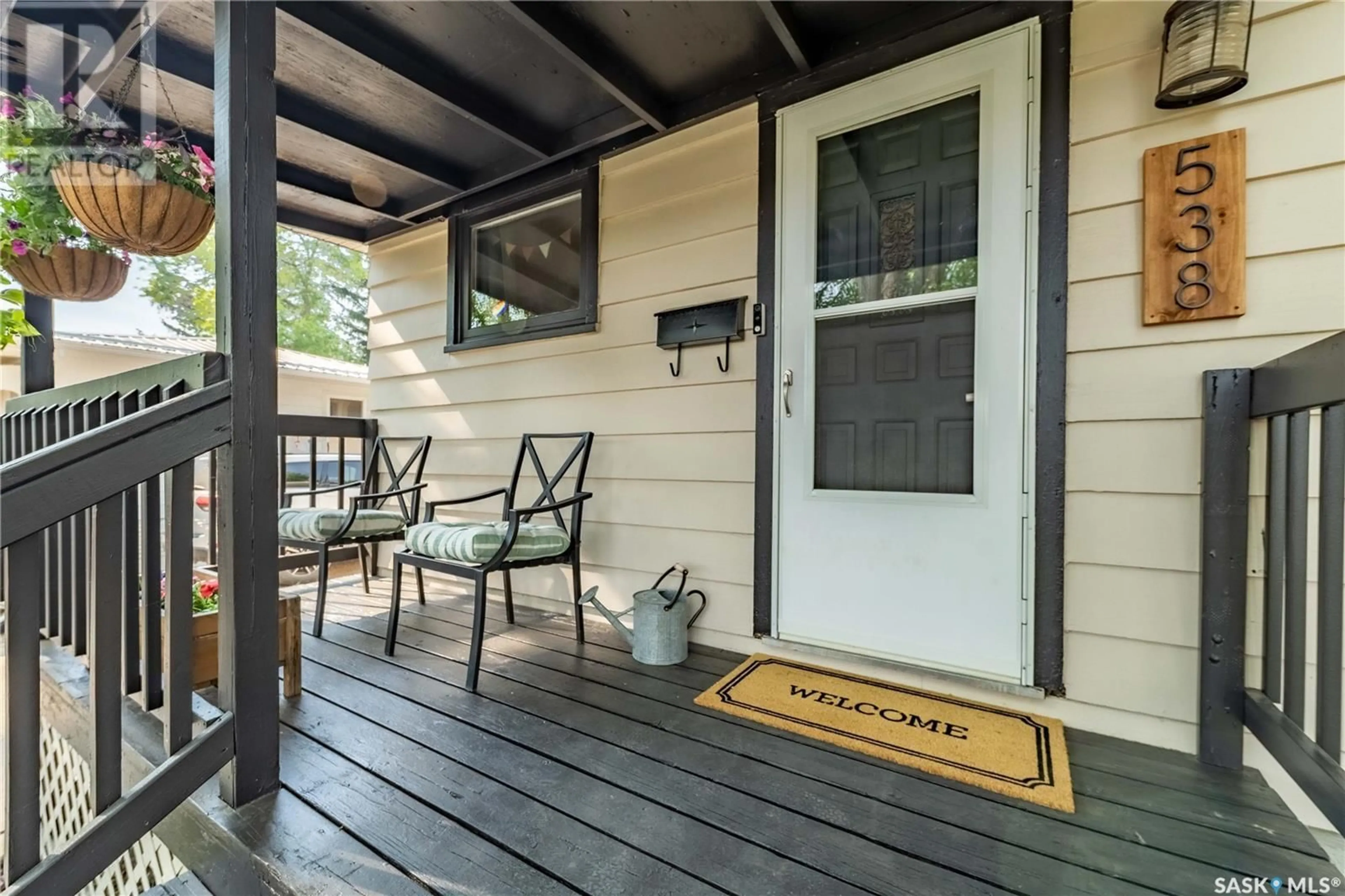 Patio, street for 538 DUFFIELD STREET, Moose Jaw Saskatchewan S6H5H9
