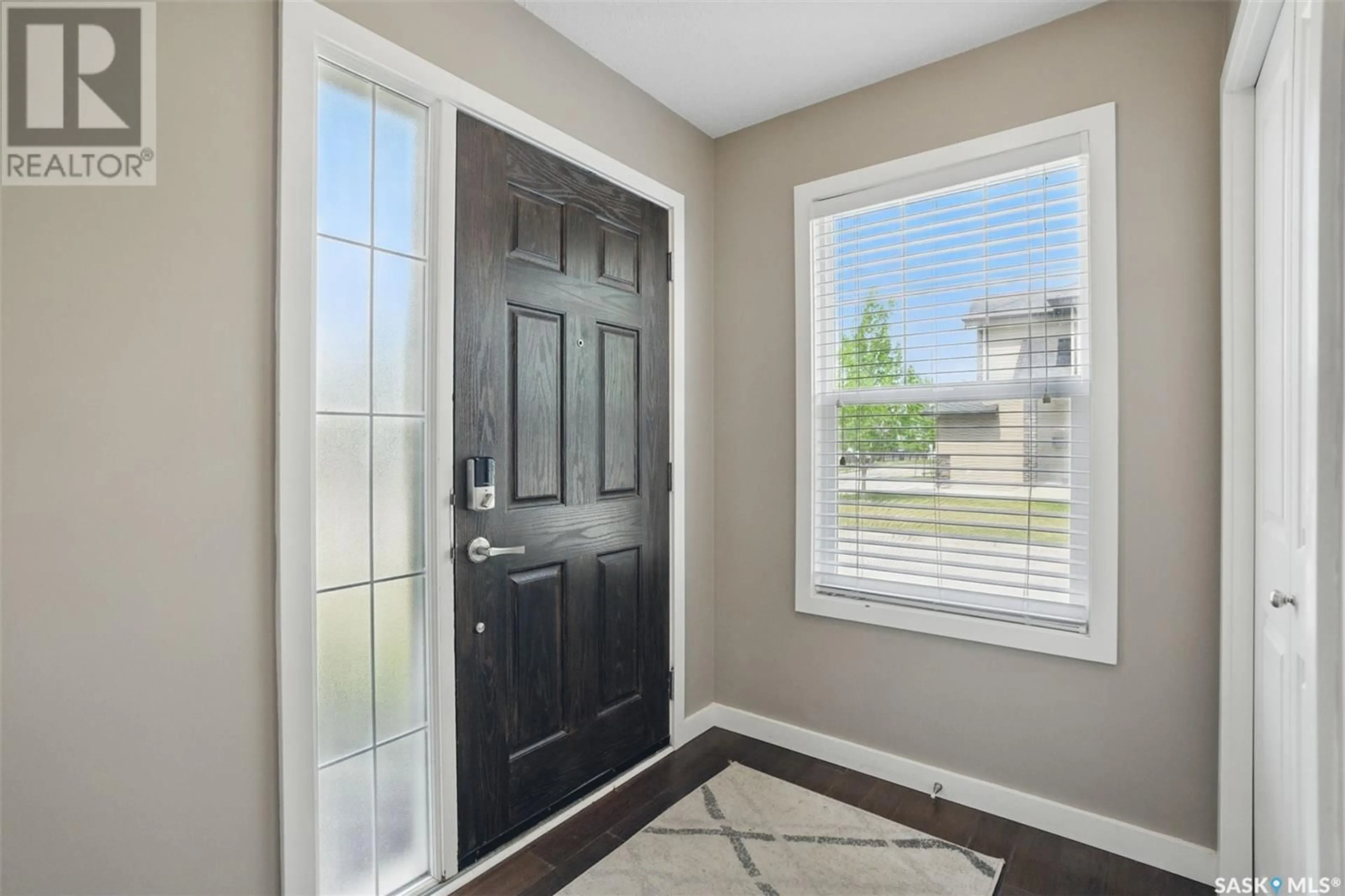 Indoor entryway for 410 - 104 LEDINGHAM WAY, Saskatoon Saskatchewan S7V0C4