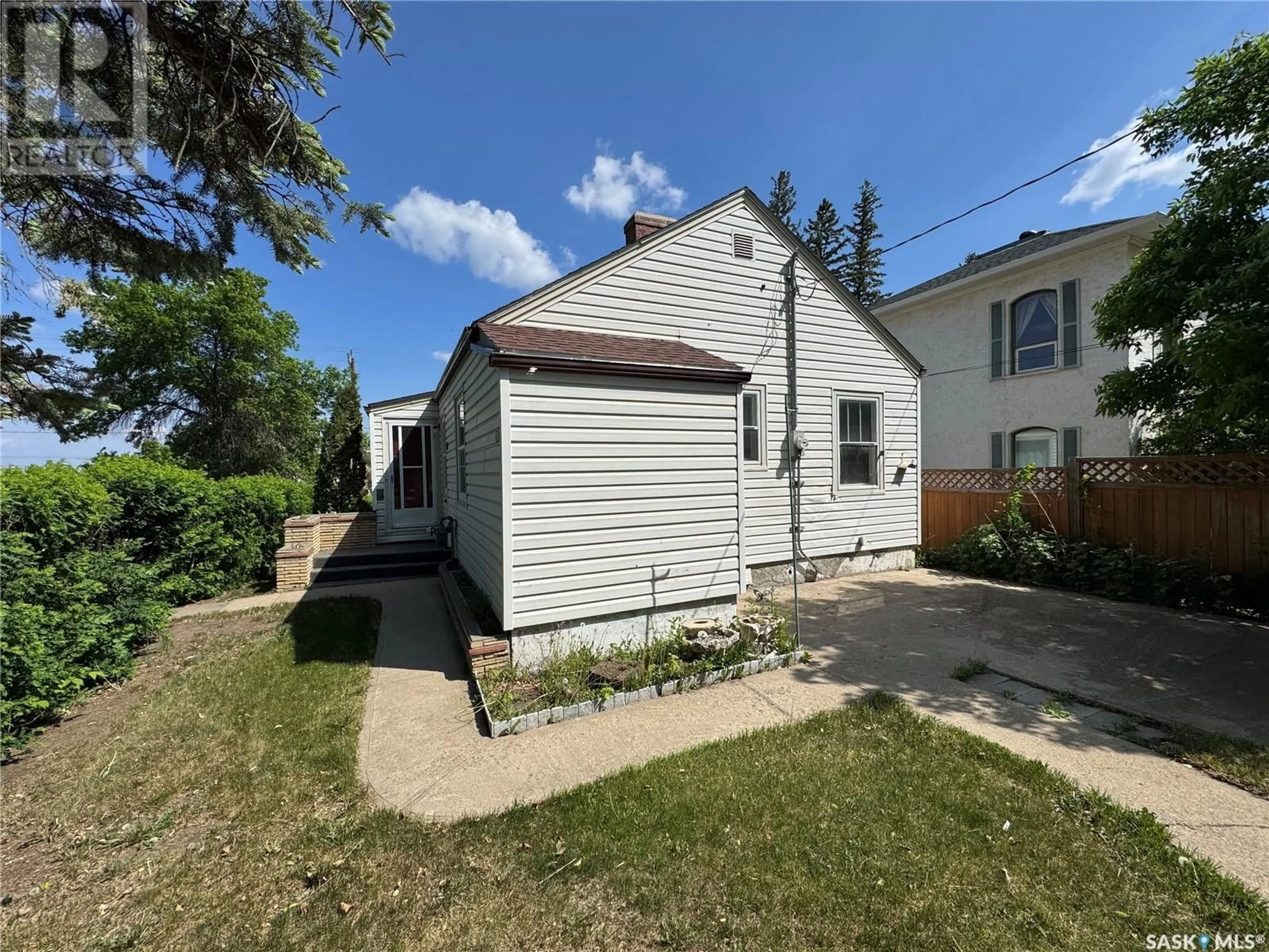 Unknown for 1810 CENTRAL AVENUE, Prince Albert Saskatchewan S6V4W9