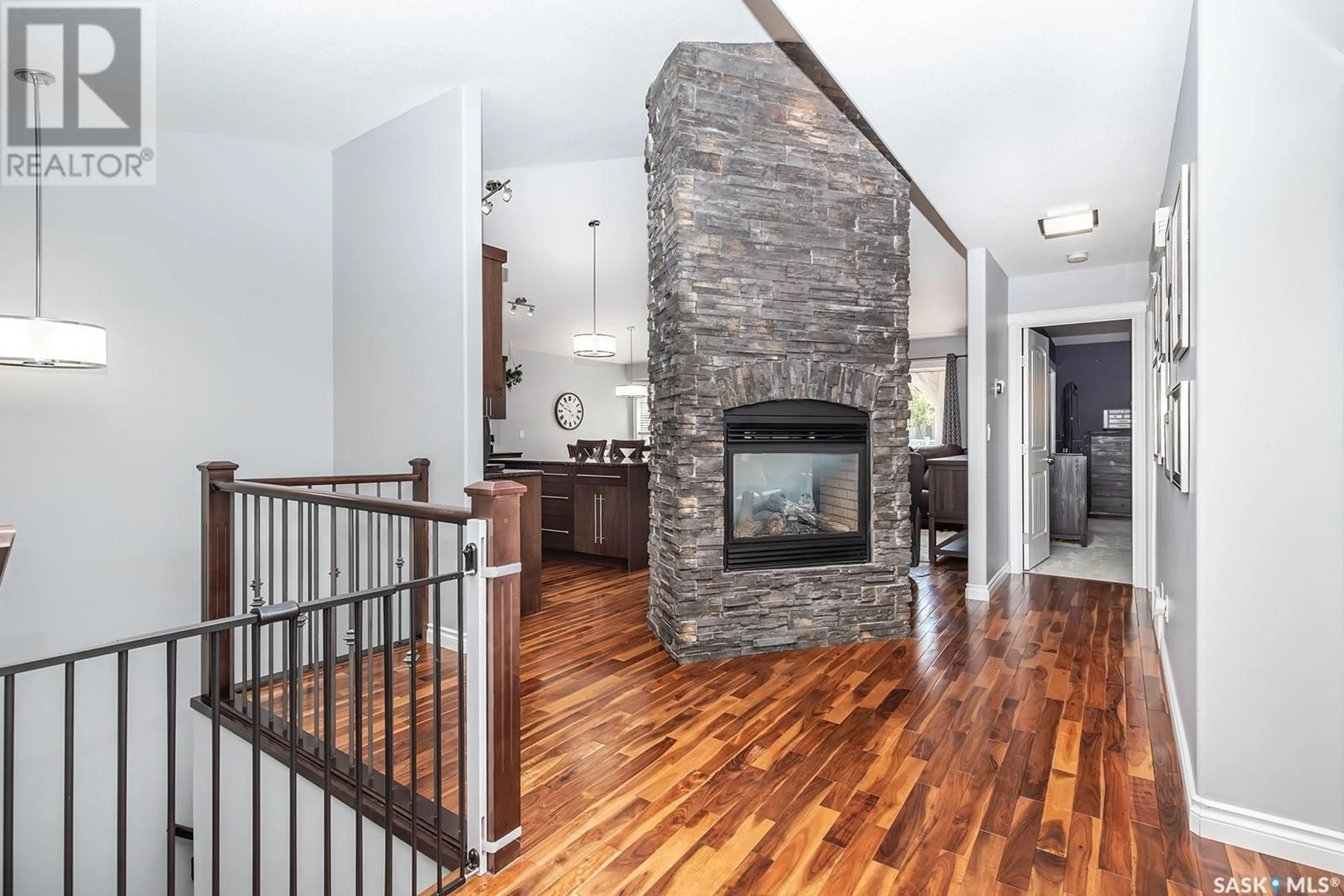 Indoor entryway for 1103 PATRICK TERRACE, Saskatoon Saskatchewan S7W0G2