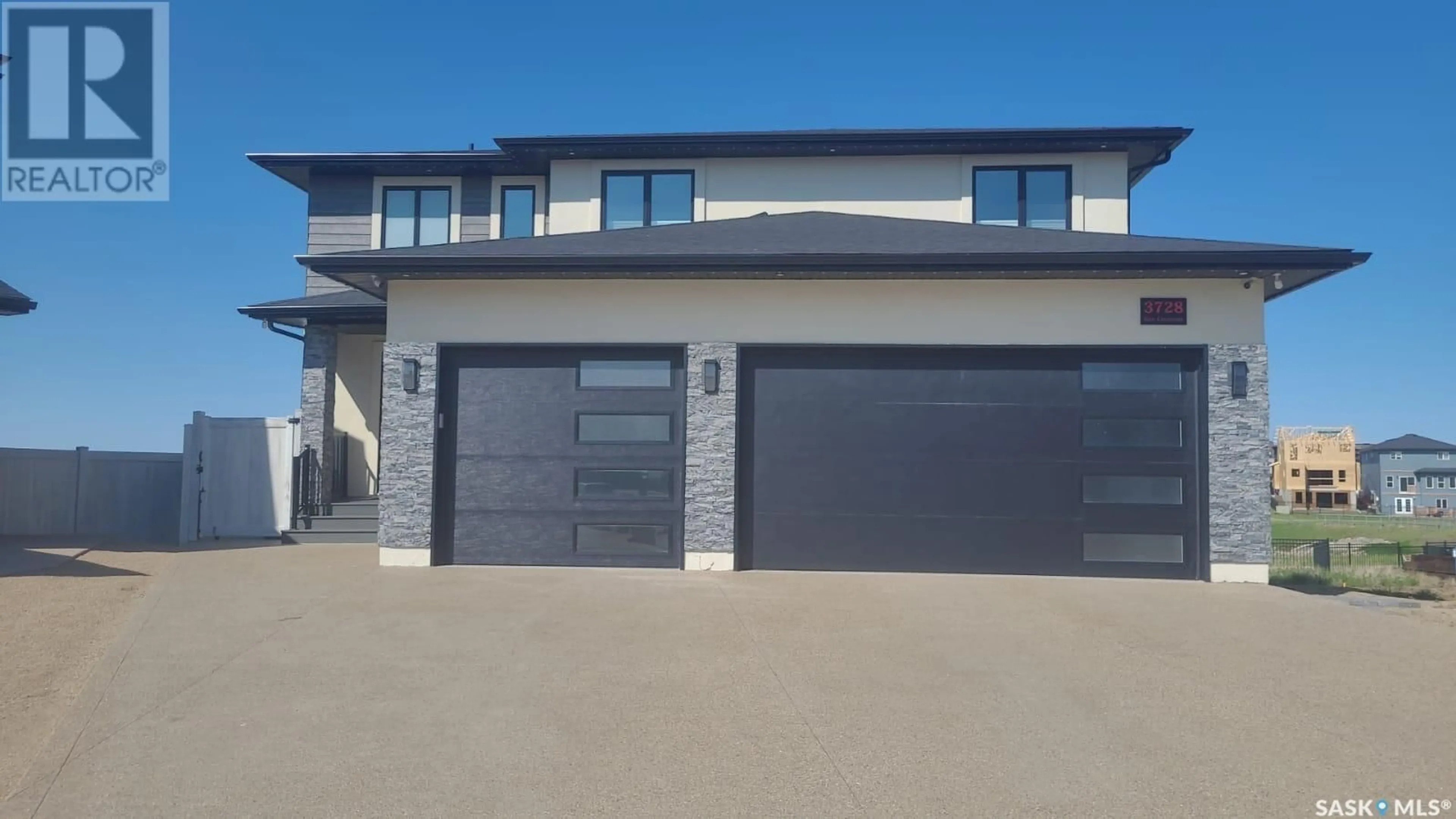Unknown for 3728 GEE CRESCENT, Regina Saskatchewan S4V3P1