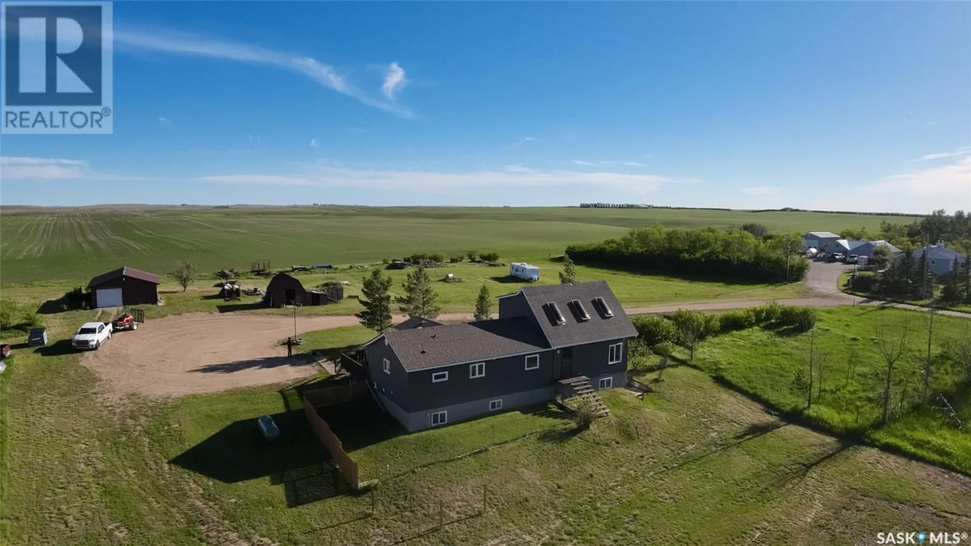 A pic from outside/outdoor area/front of a property/back of a property/a pic from drone, building for 10 ACREAGE 2 KM FROM SHAUNAVON ACRES, Shaunavon Saskatchewan S0N2M0