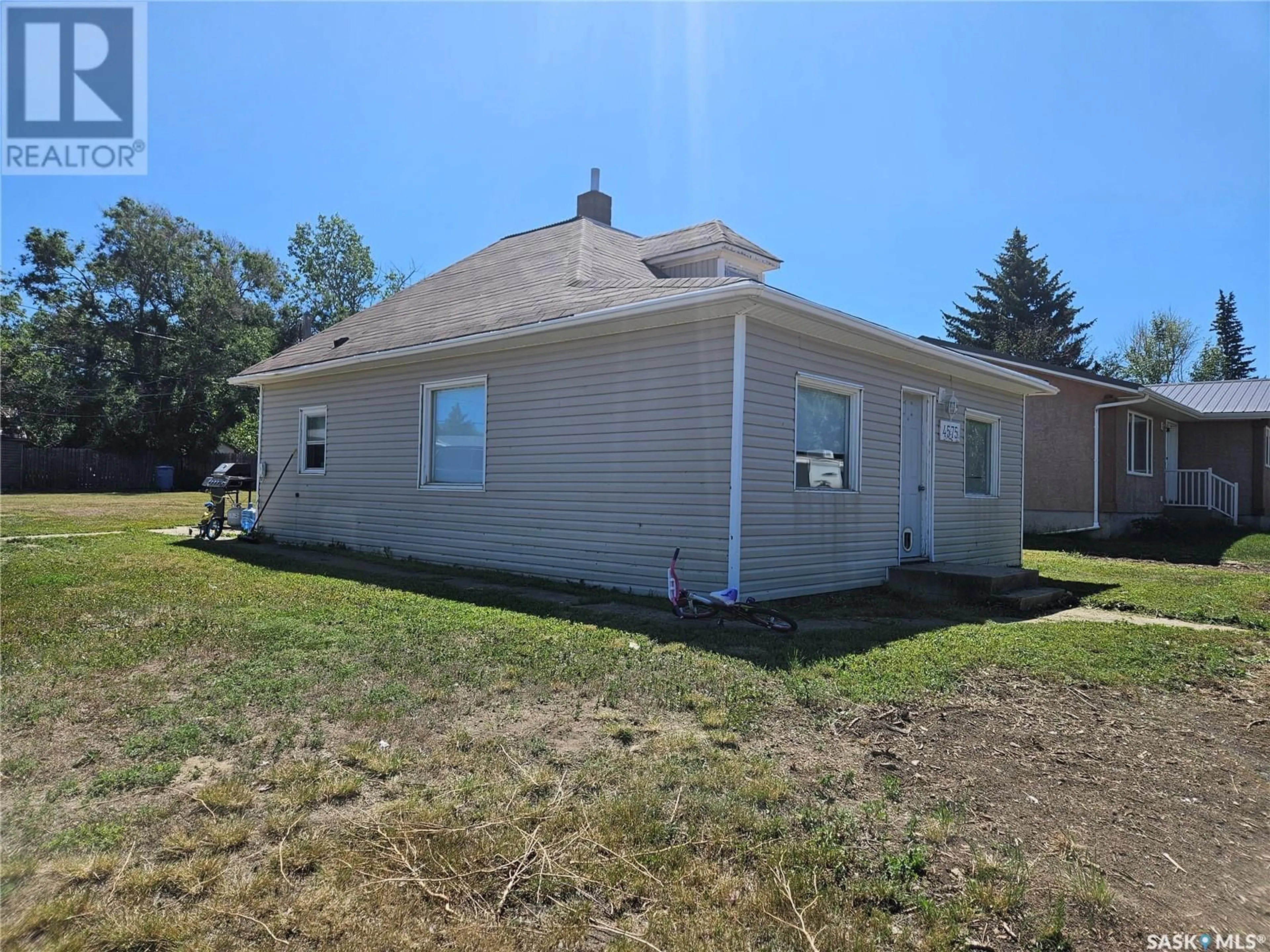 Unknown for 4575 PRICE AVENUE, Gull Lake Saskatchewan S0N1A0