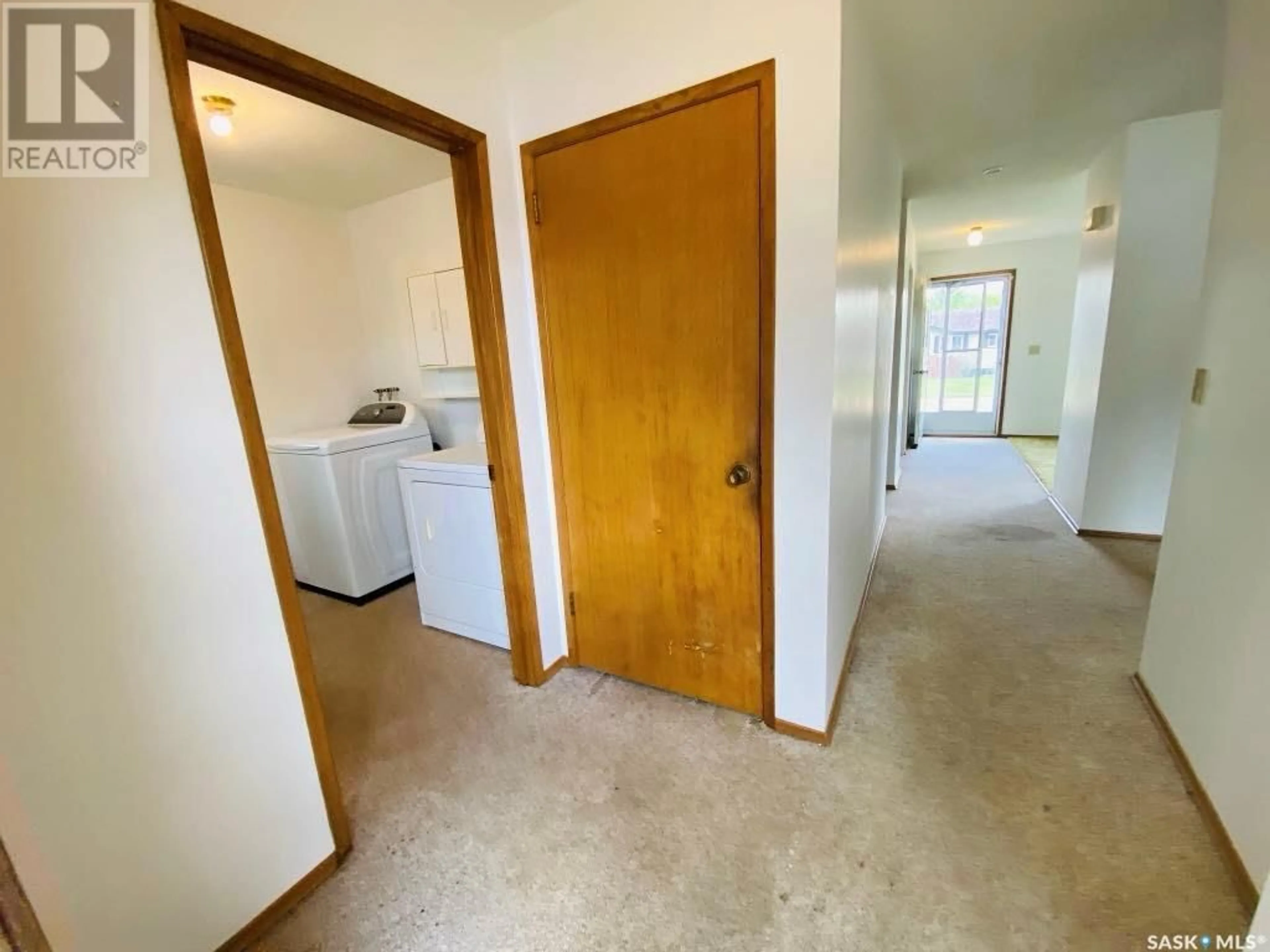 A pic of a room for 904 N AVENUE, Perdue Saskatchewan S0K3C0