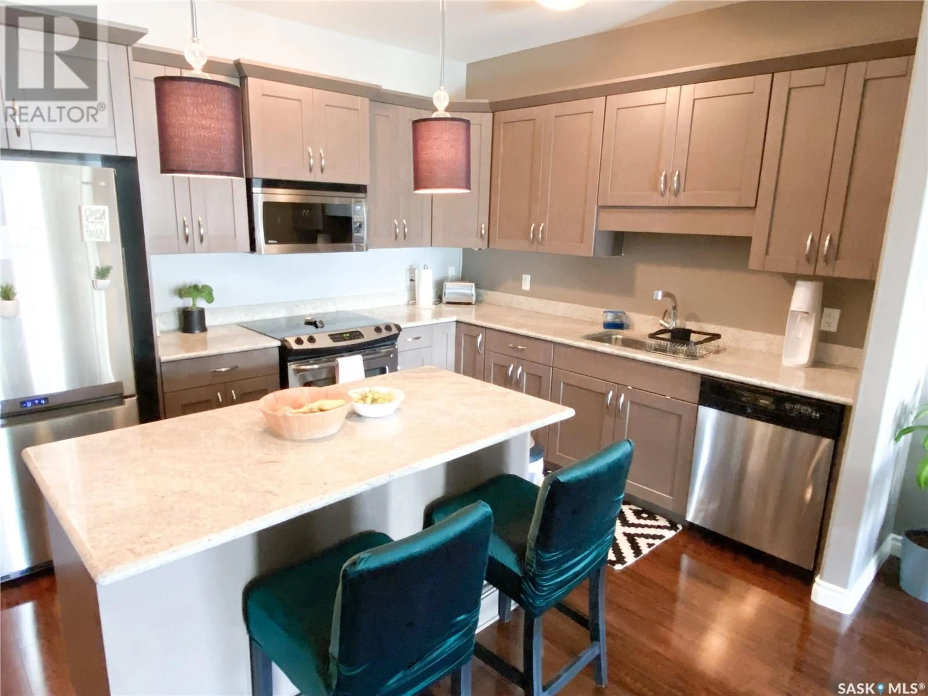 Open concept kitchen, unknown for 110 2730 MAIN STREET, Saskatoon Saskatchewan S7H0M3