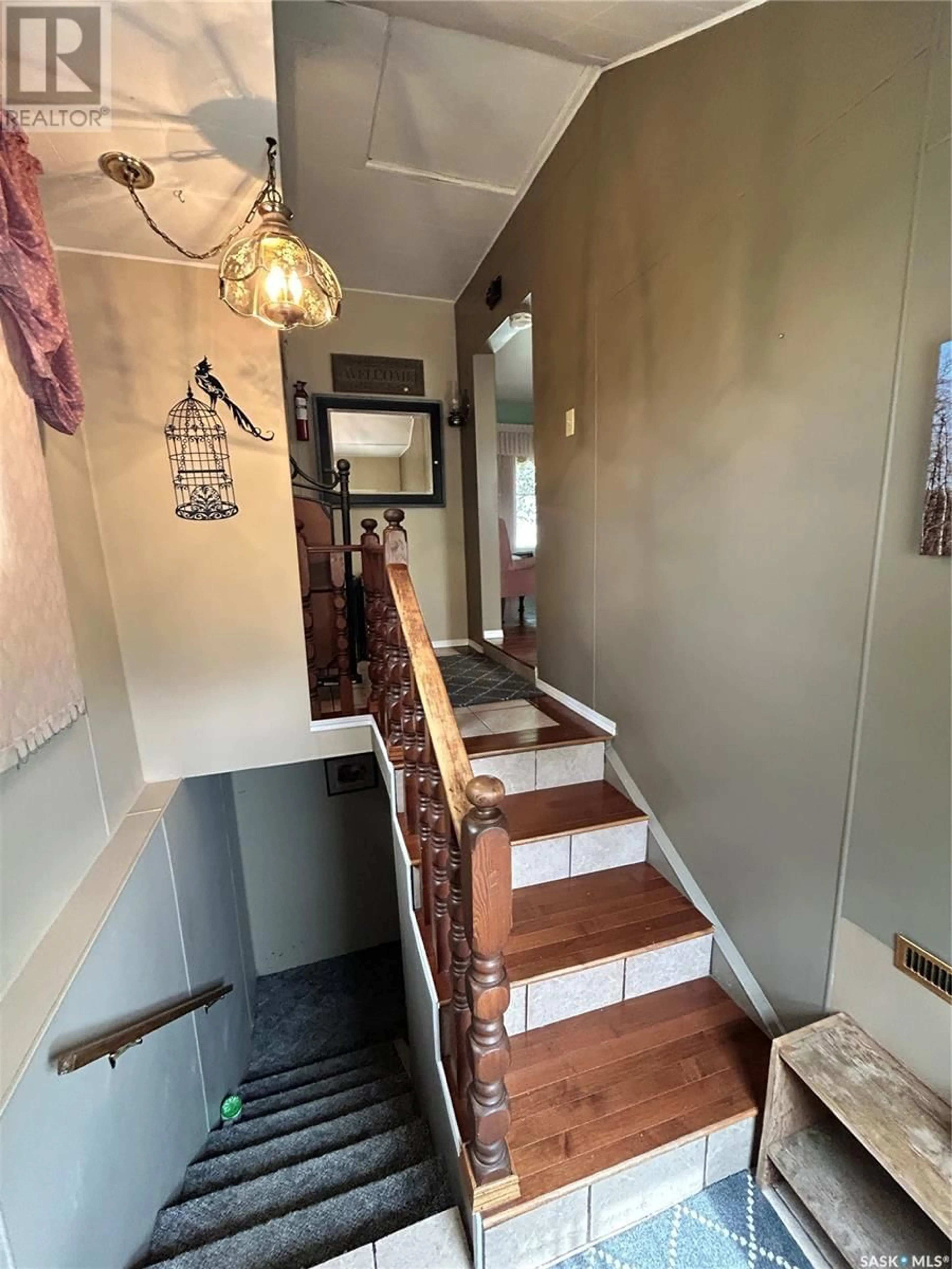 Unknown for 601 2ND AVENUE, Spy Hill Saskatchewan S0A3W0