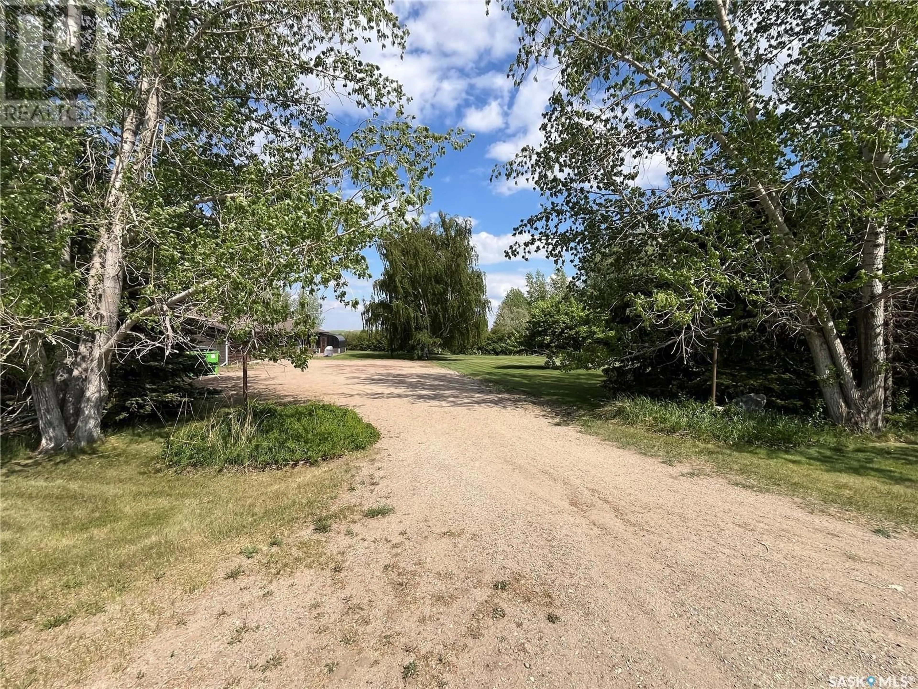 A pic from outside/outdoor area/front of a property/back of a property/a pic from drone, forest/trees view for WYNYARD, Wynyard Saskatchewan S0A4T0