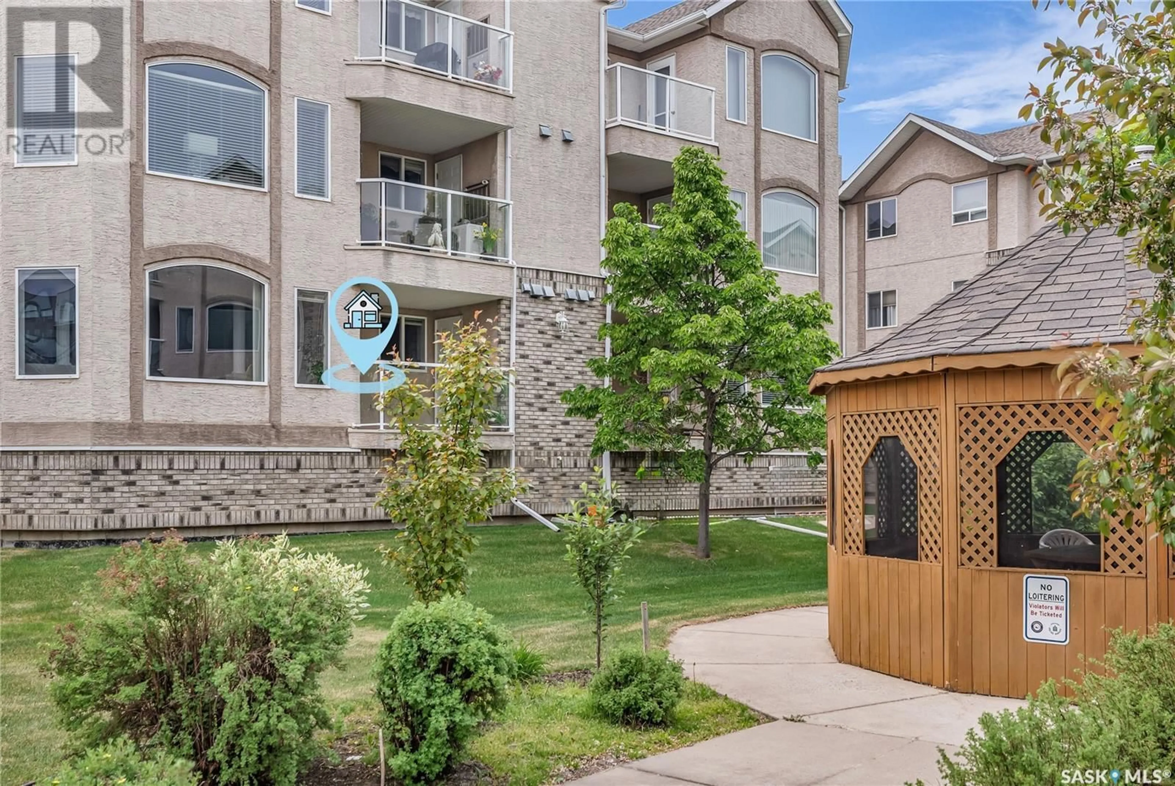 Patio, unknown for 120 230 HEATH AVENUE, Saskatoon Saskatchewan S7S1N7