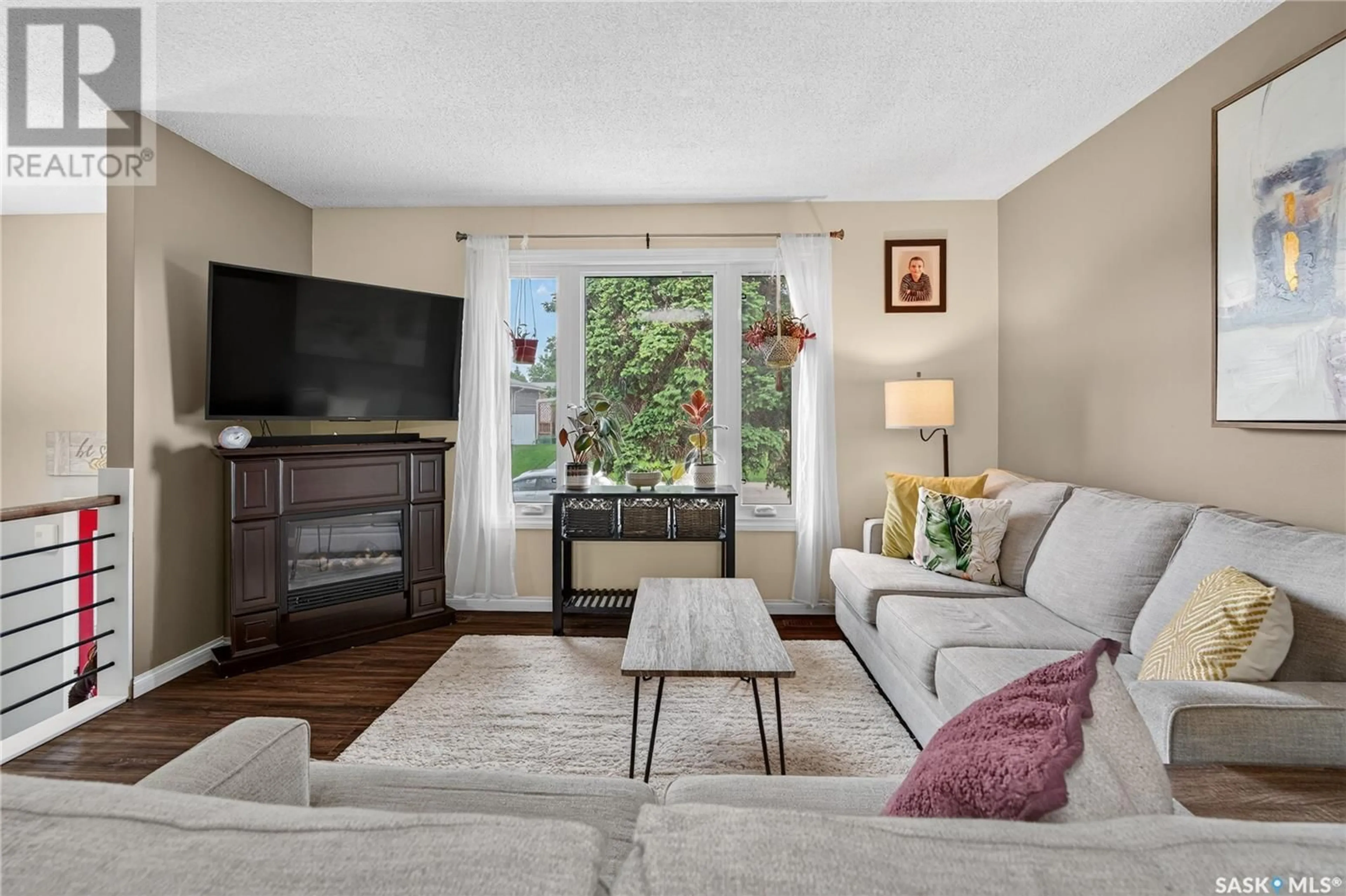 Living room with furniture, unknown for 1514 VAUGHAN STREET, Moose Jaw Saskatchewan S6H6S8