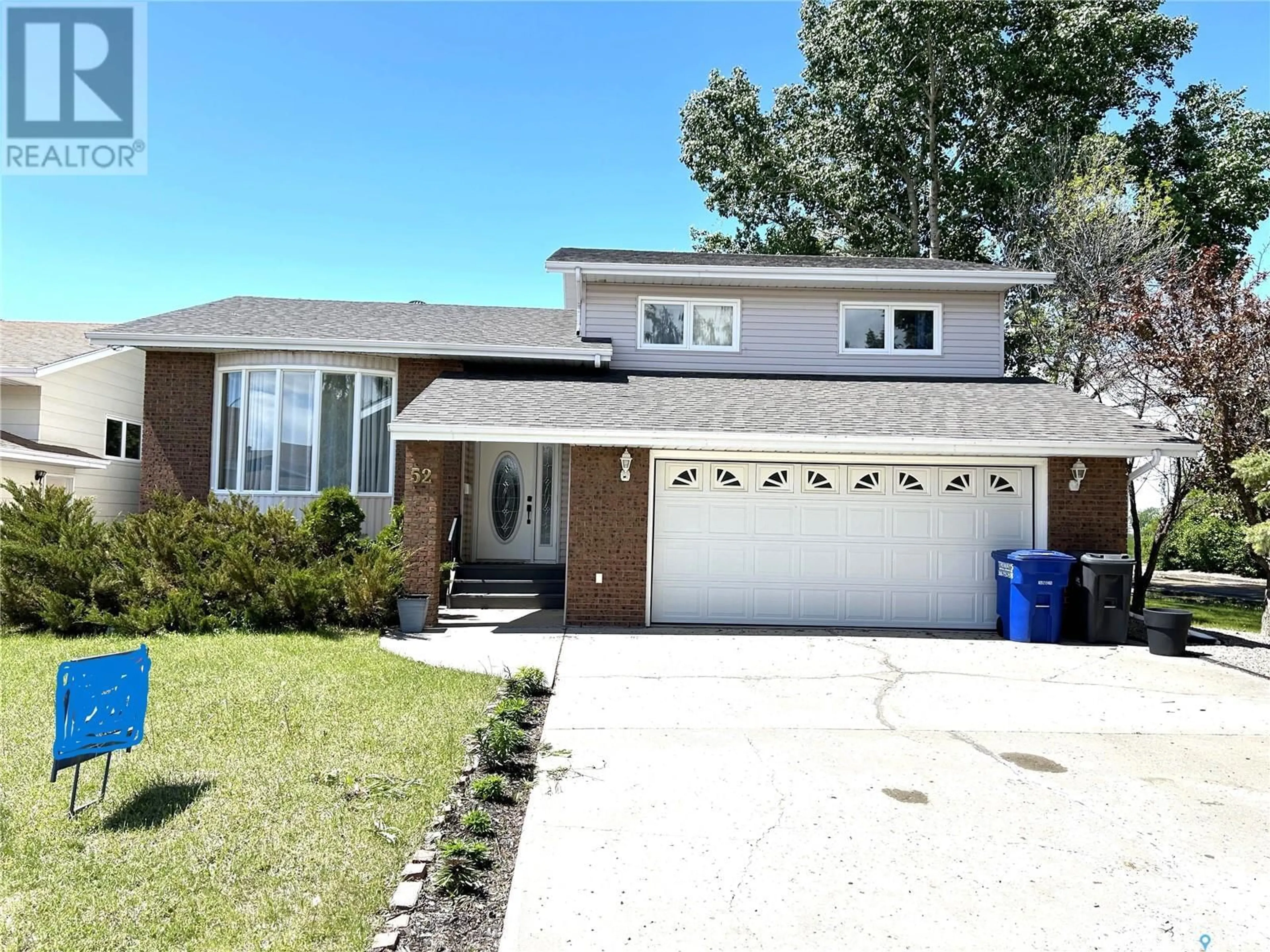 Home with brick exterior material, street for 52 HARRIGAN CRESCENT, Maple Creek Saskatchewan S0N1N0
