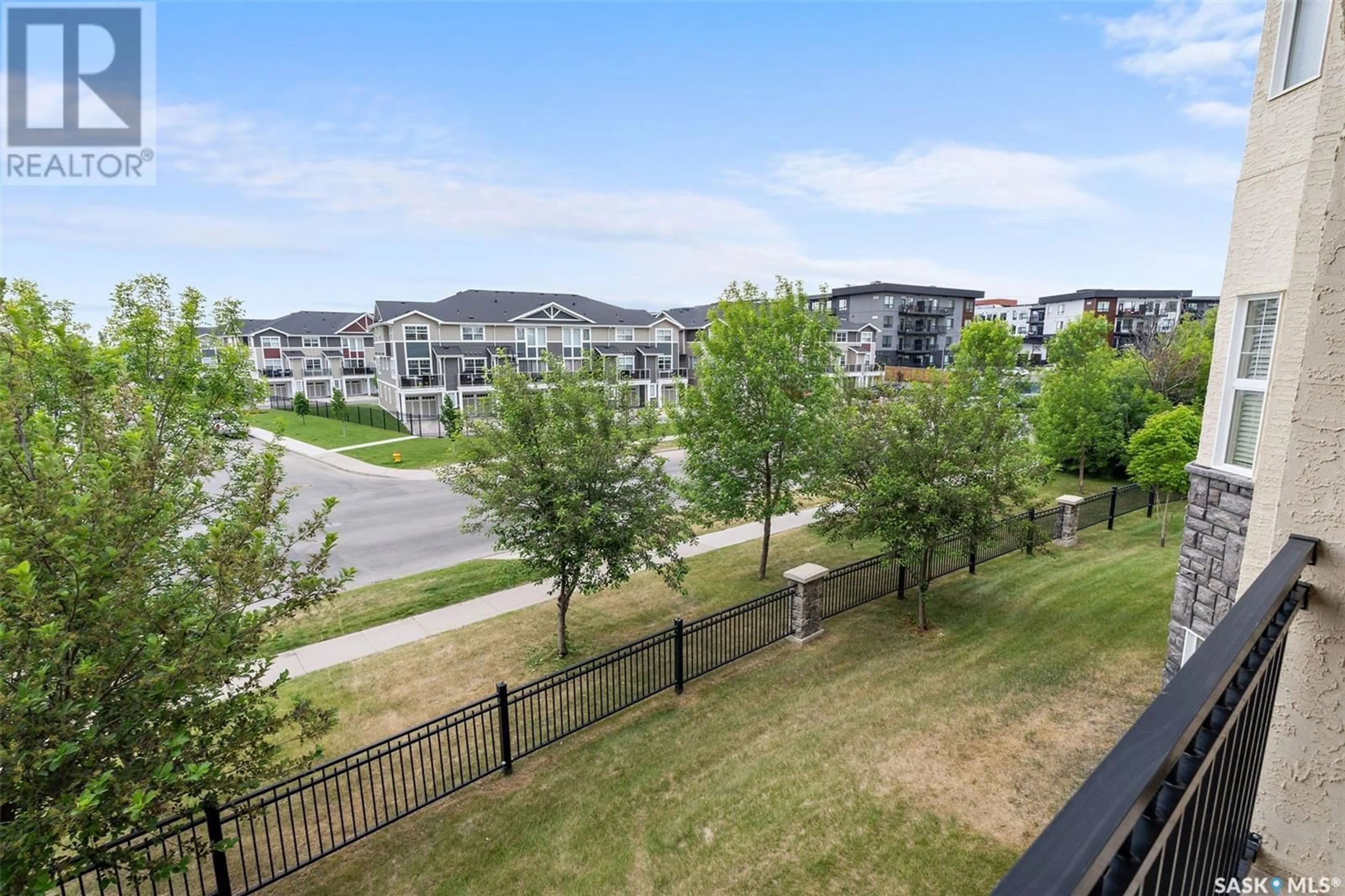 A pic from outside/outdoor area/front of a property/back of a property/a pic from drone, water/lake/river/ocean view for 204A HUNTER ROAD, Saskatoon Saskatchewan S7T0J7