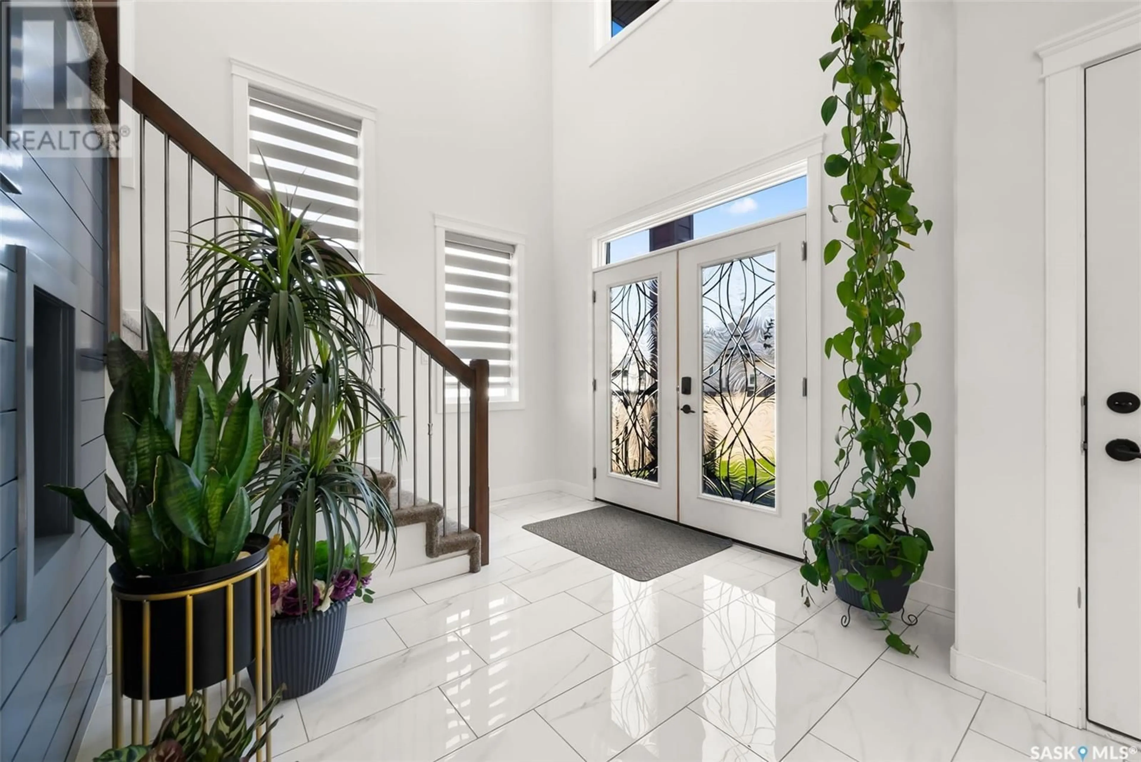 Indoor foyer for 126 VESTOR DRIVE, Pilot Butte Saskatchewan S0G3Z0