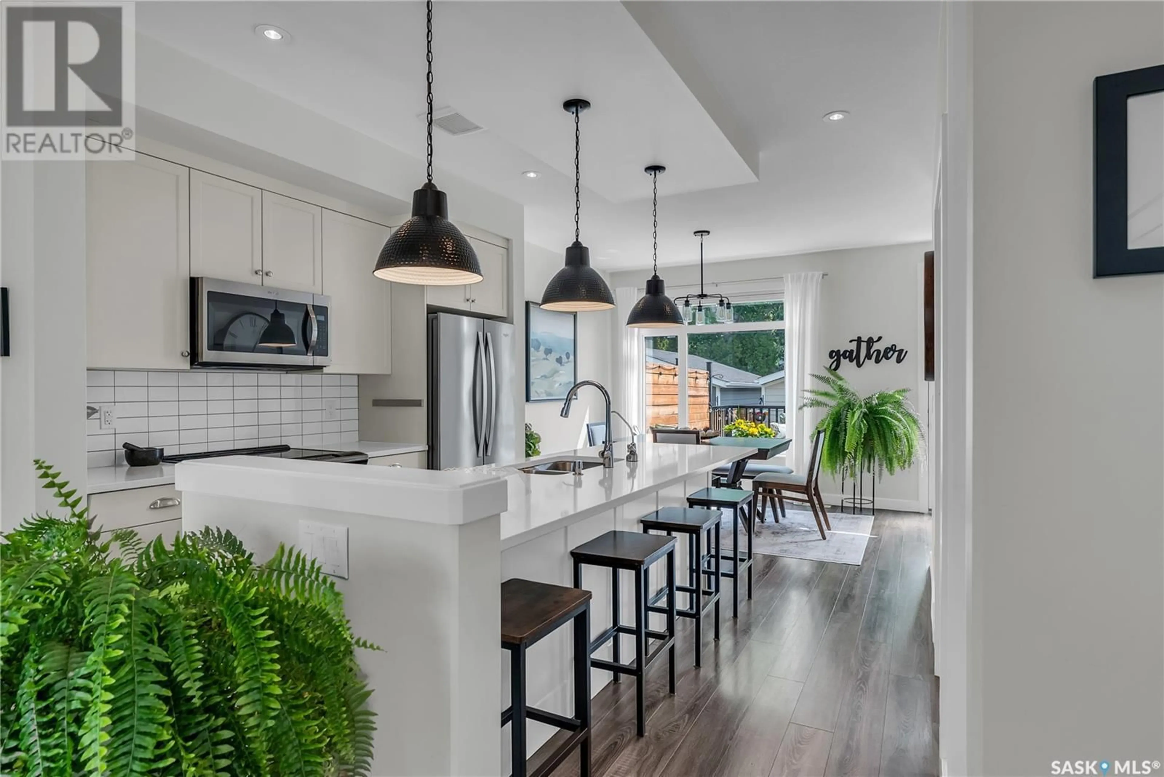 Open concept kitchen, unknown for S - 1715 WIGGINS AVENUE, Saskatoon Saskatchewan S7H2K1