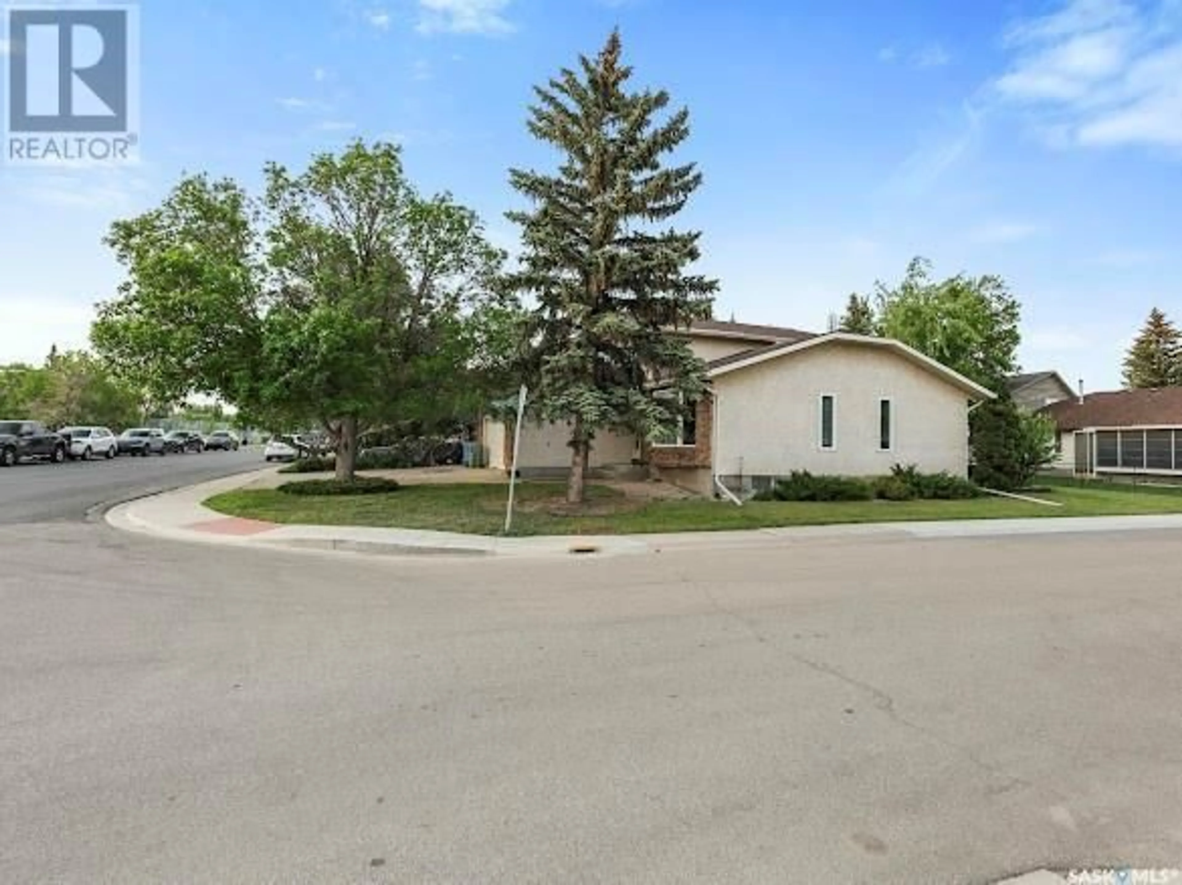 Unknown for 2662 PHILIP ROAD, Regina Saskatchewan S4X2A9