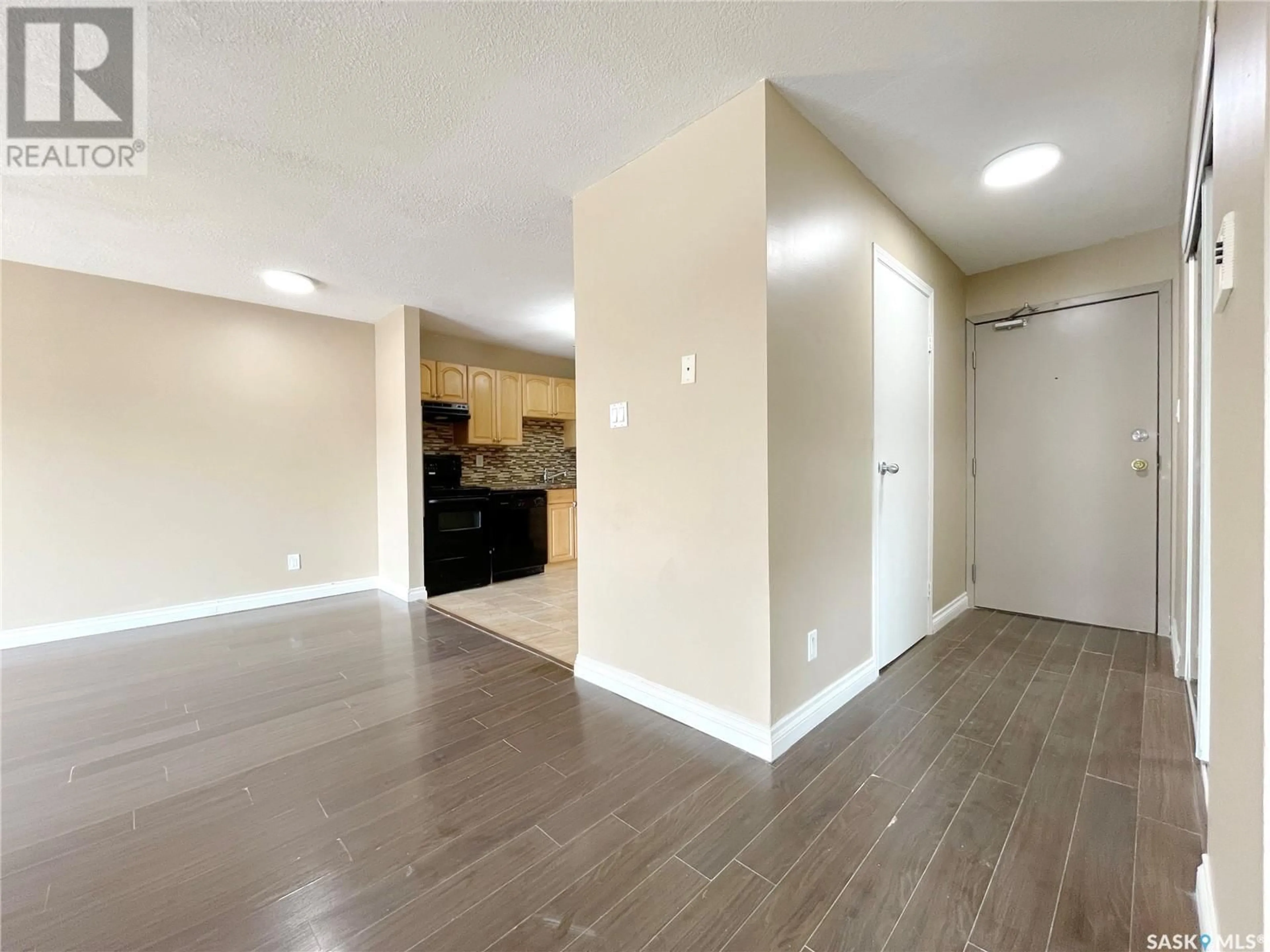 A pic of a room for 205 - 522 X AVENUE S, Saskatoon Saskatchewan S7M4X9